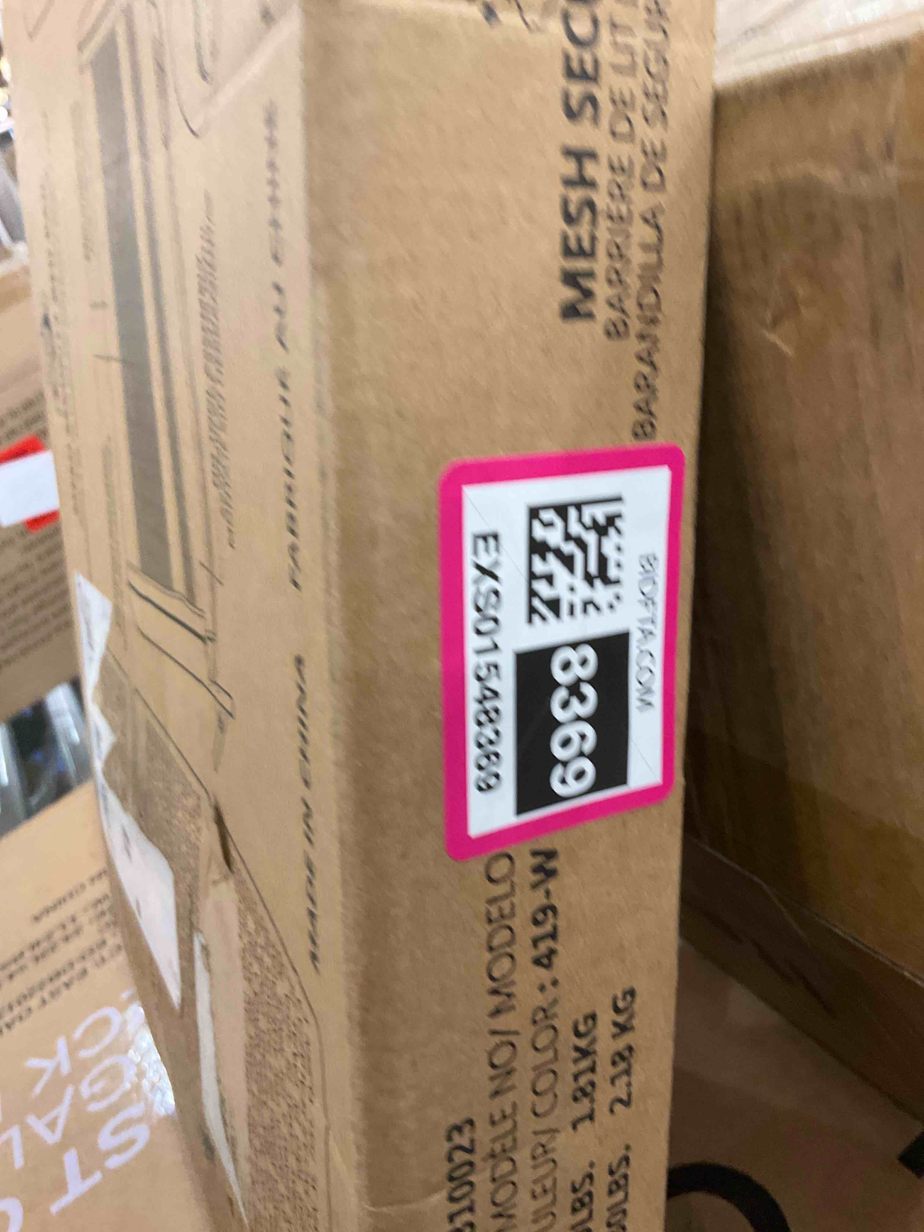 https://s3.amazonaws.com/lotting-images-prod/BargainHunt/EXS01548369_1722351653898.jpeg