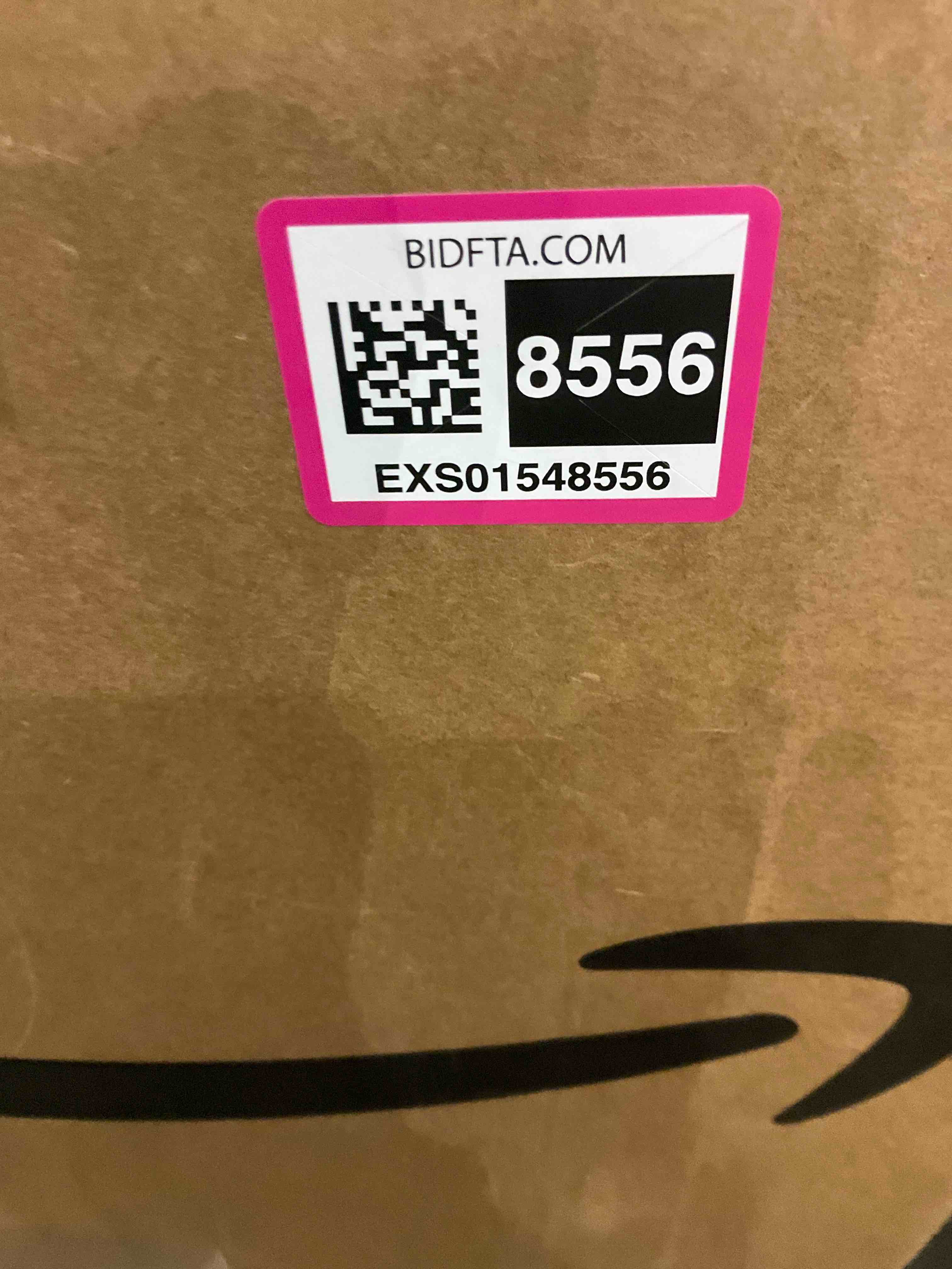 https://s3.amazonaws.com/lotting-images-prod/BargainHunt/EXS01548556_1718626252220.jpeg