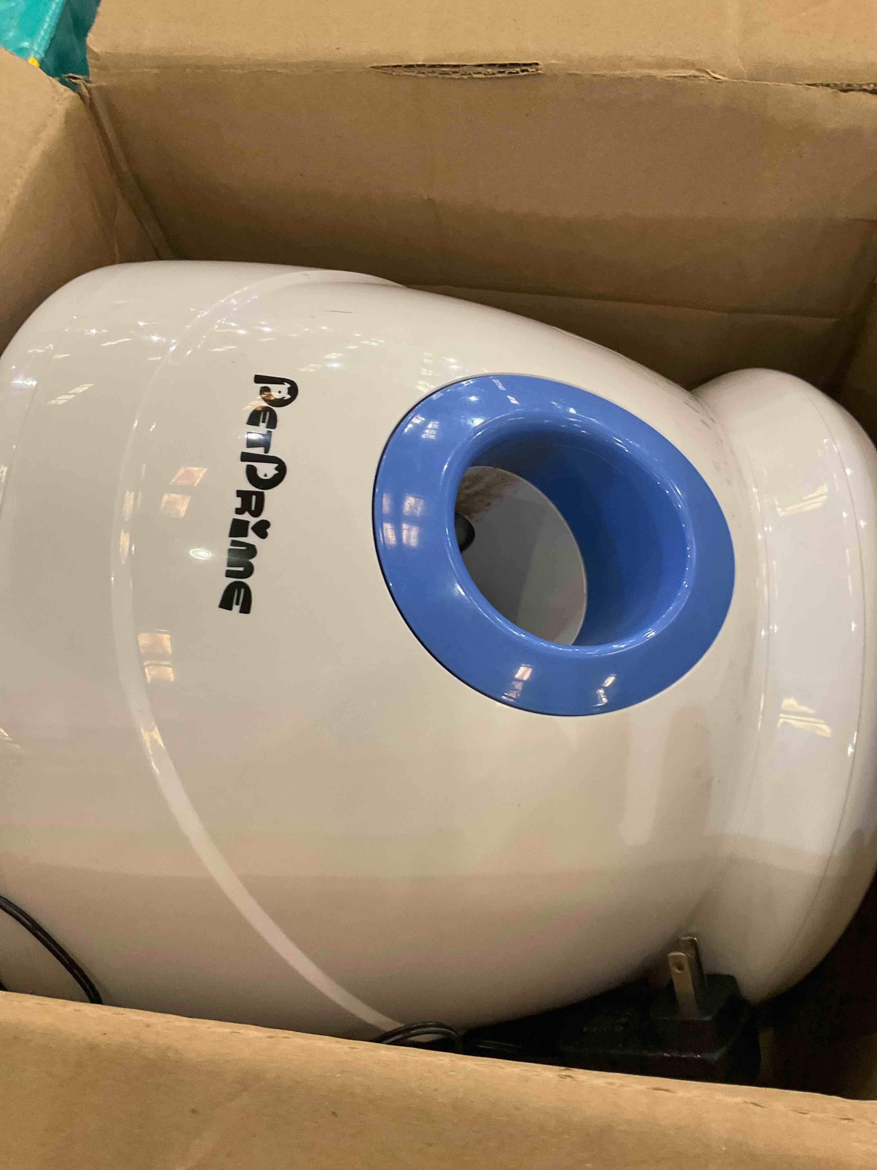 PetPrime Dog Automatic Ball Launcher Dog Interactive Toy Dog Fetch Toy for Large Dogs Throwing Game Launch Distance 10-40ft - Luxurious Version(Included 6 PCS 2.5” Tennis Balls and a Dog Whistle)