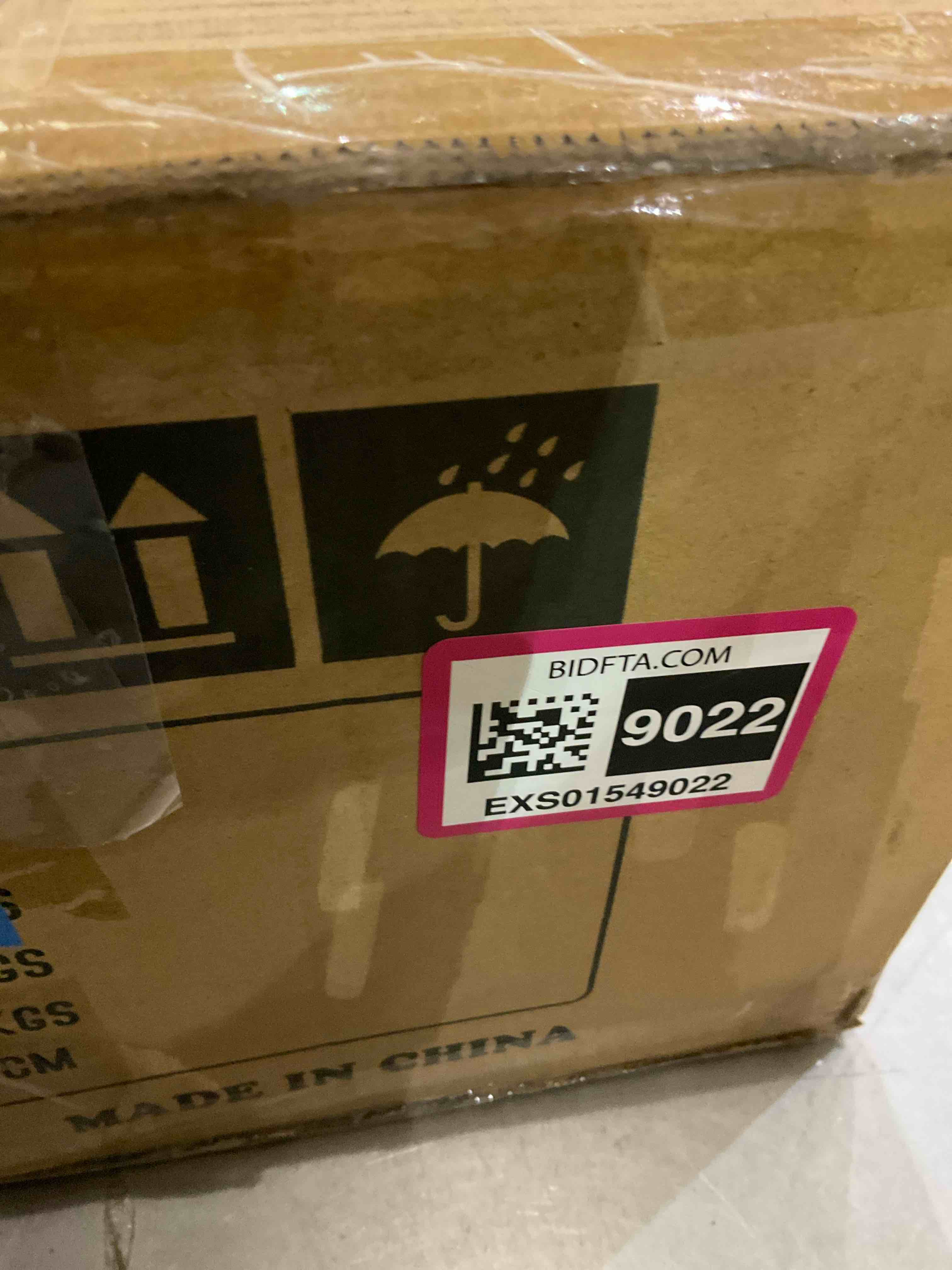 https://s3.amazonaws.com/lotting-images-prod/BargainHunt/EXS01549022_1715344311362.jpeg