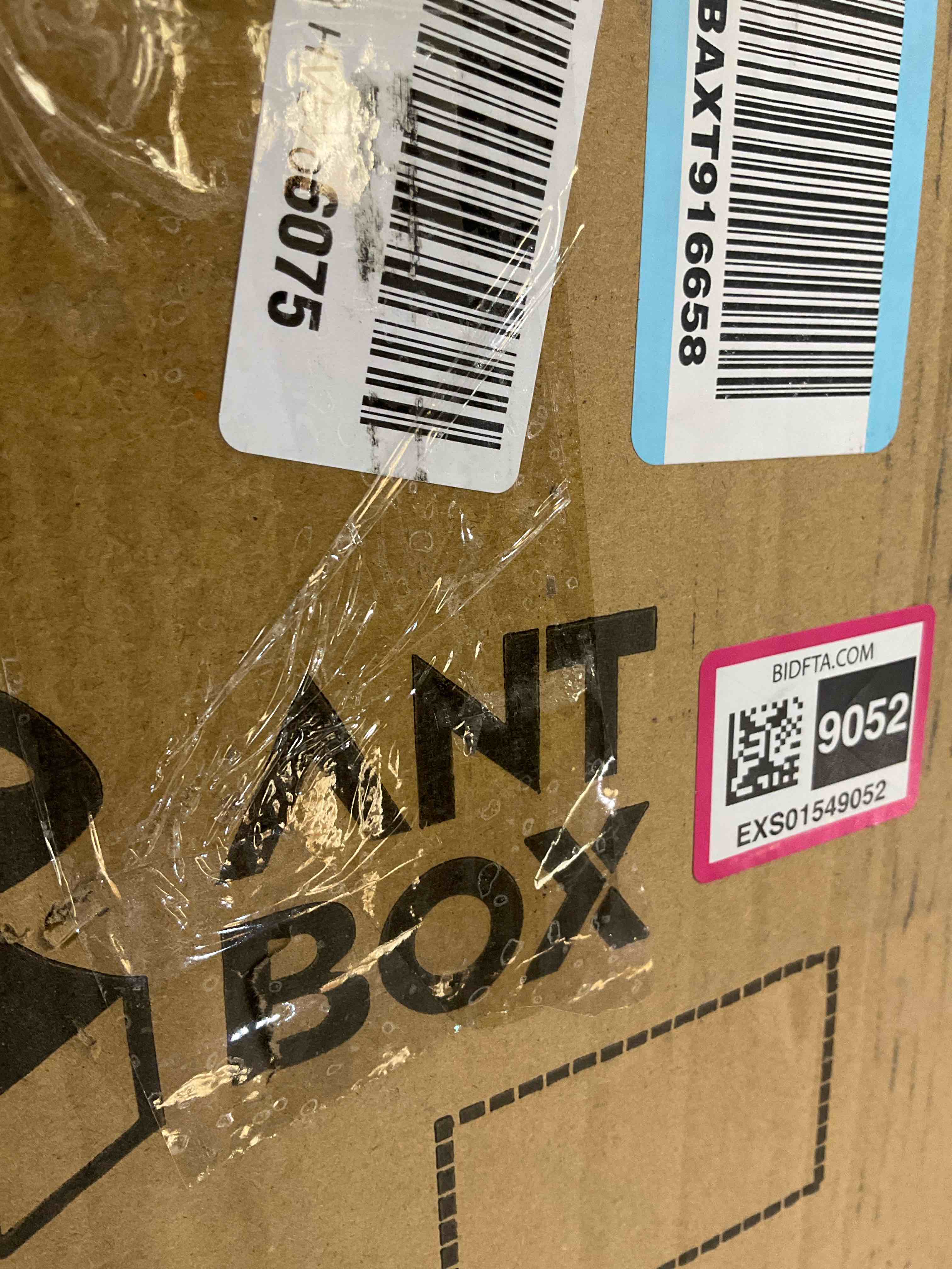 https://s3.amazonaws.com/lotting-images-prod/BargainHunt/EXS01549052_1715350894289.jpeg