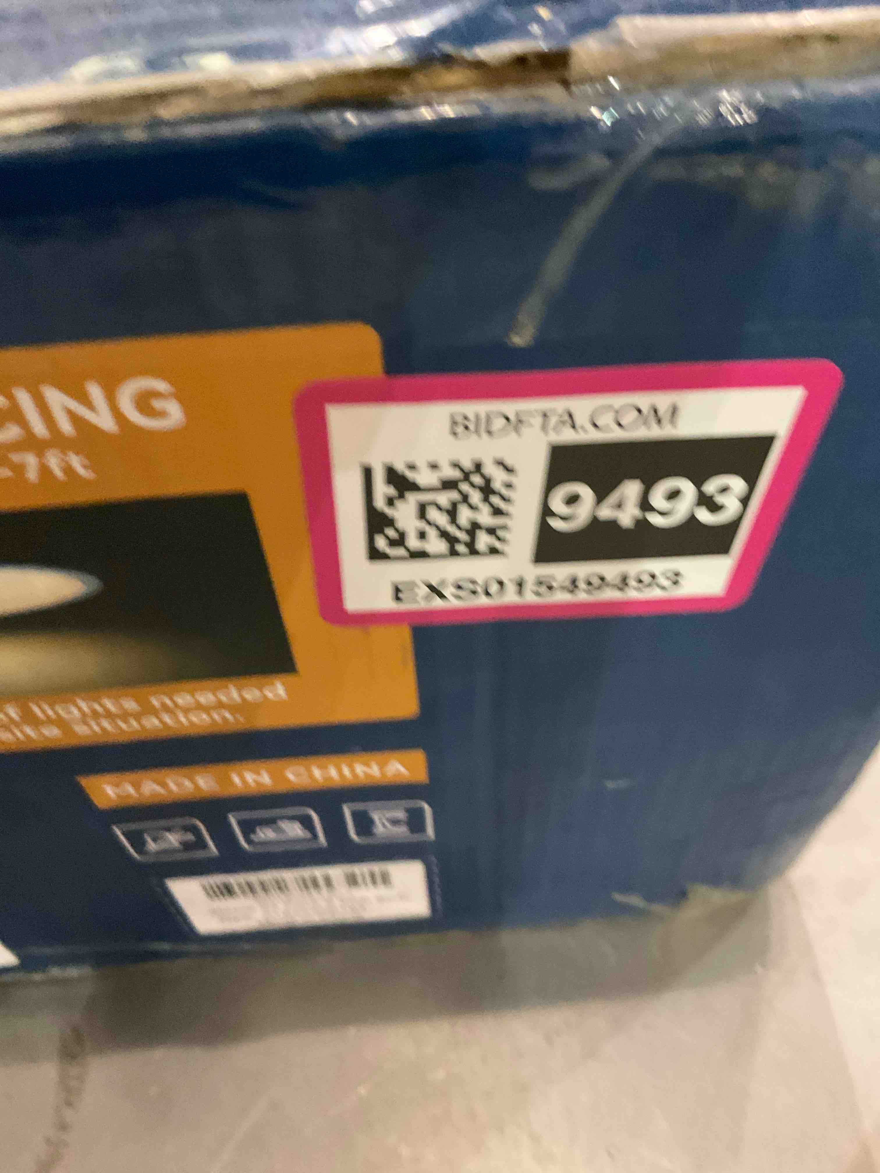 https://s3.amazonaws.com/lotting-images-prod/BargainHunt/EXS01549493_1715867451088.jpeg