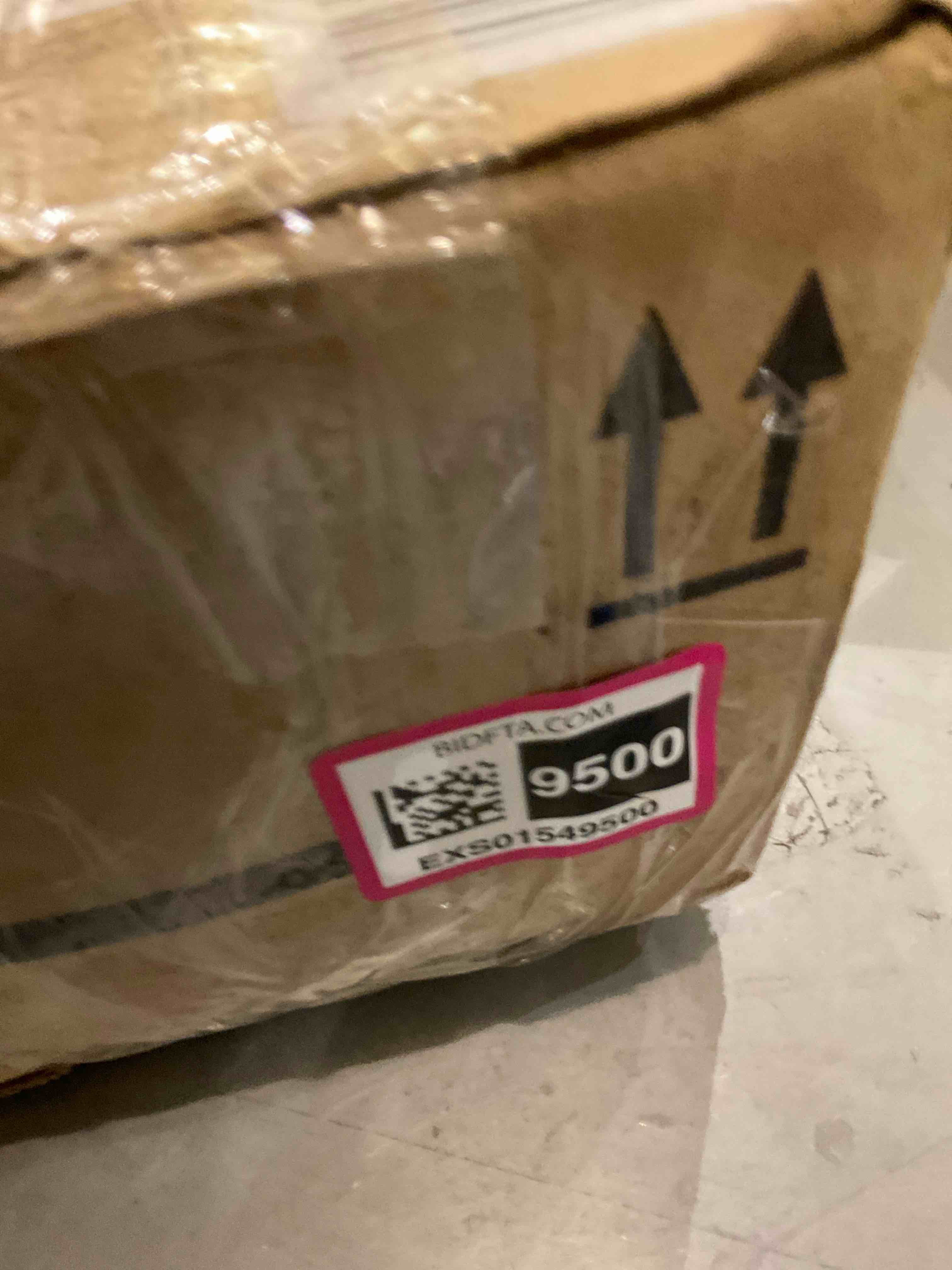 https://s3.amazonaws.com/lotting-images-prod/BargainHunt/EXS01549500_1715868543305.jpeg