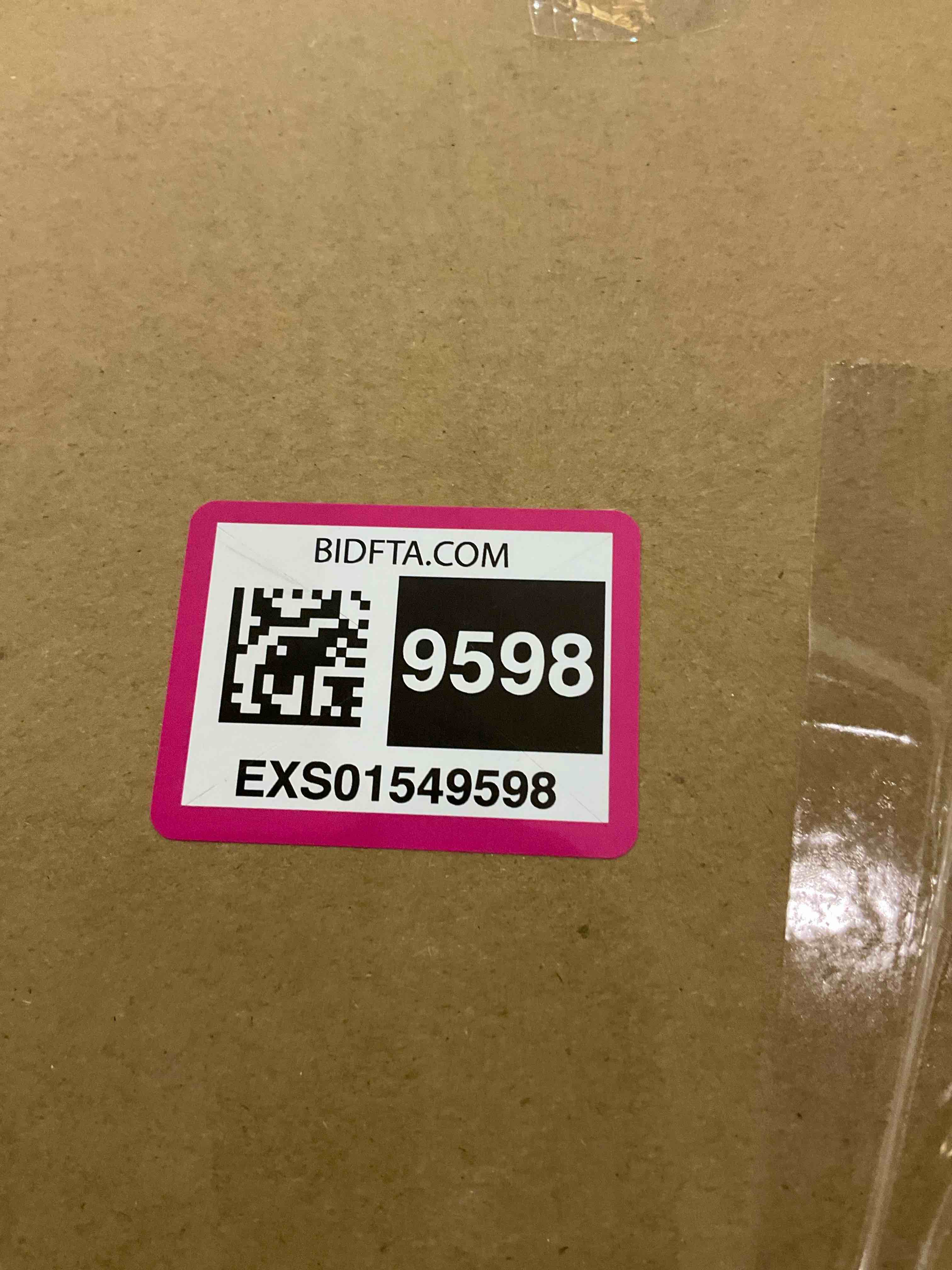 https://s3.amazonaws.com/lotting-images-prod/BargainHunt/EXS01549598_1714491616221.jpeg