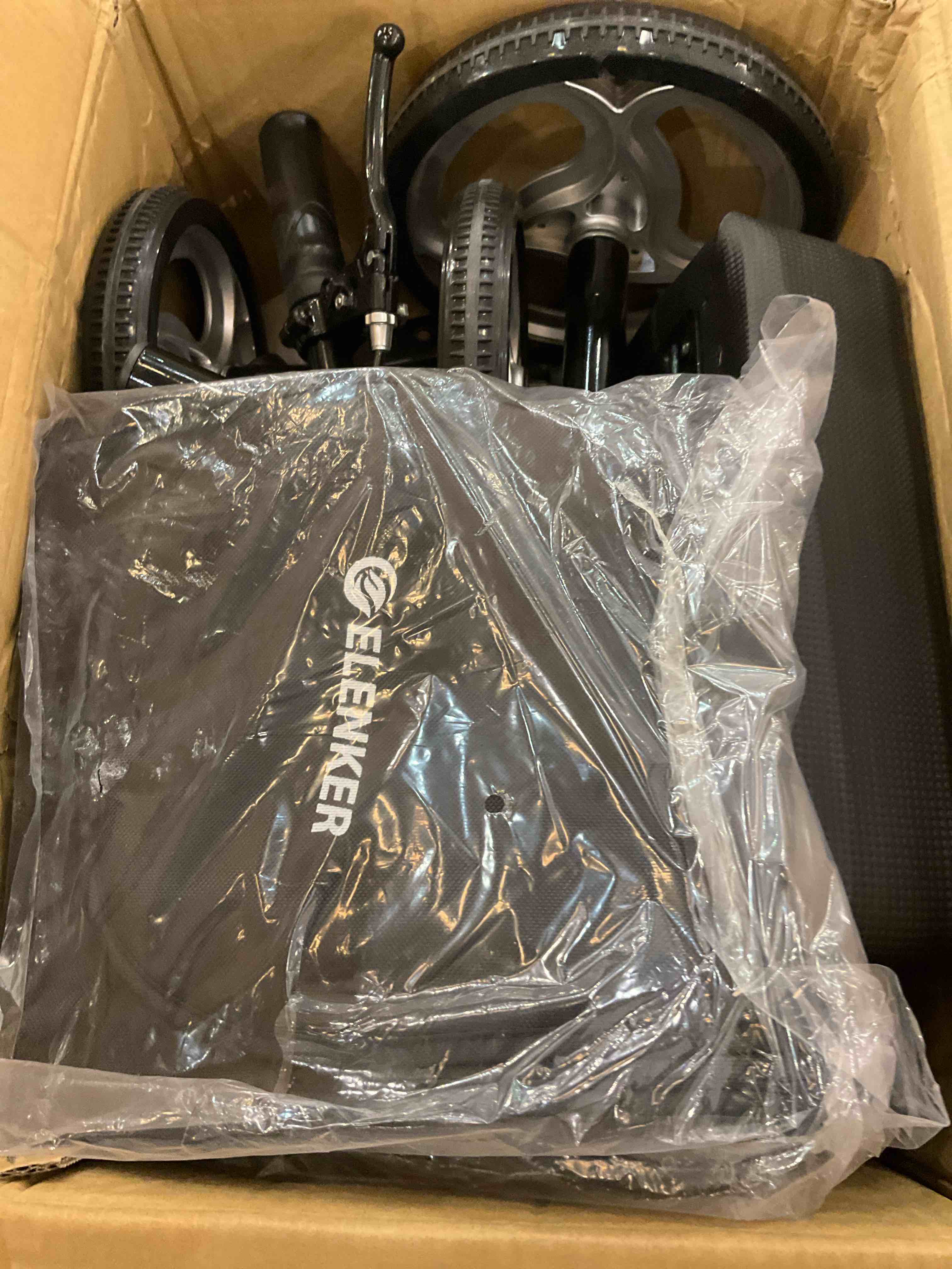 https://s3.amazonaws.com/lotting-images-prod/BargainHunt/EXS01549677_1714572749073.jpeg