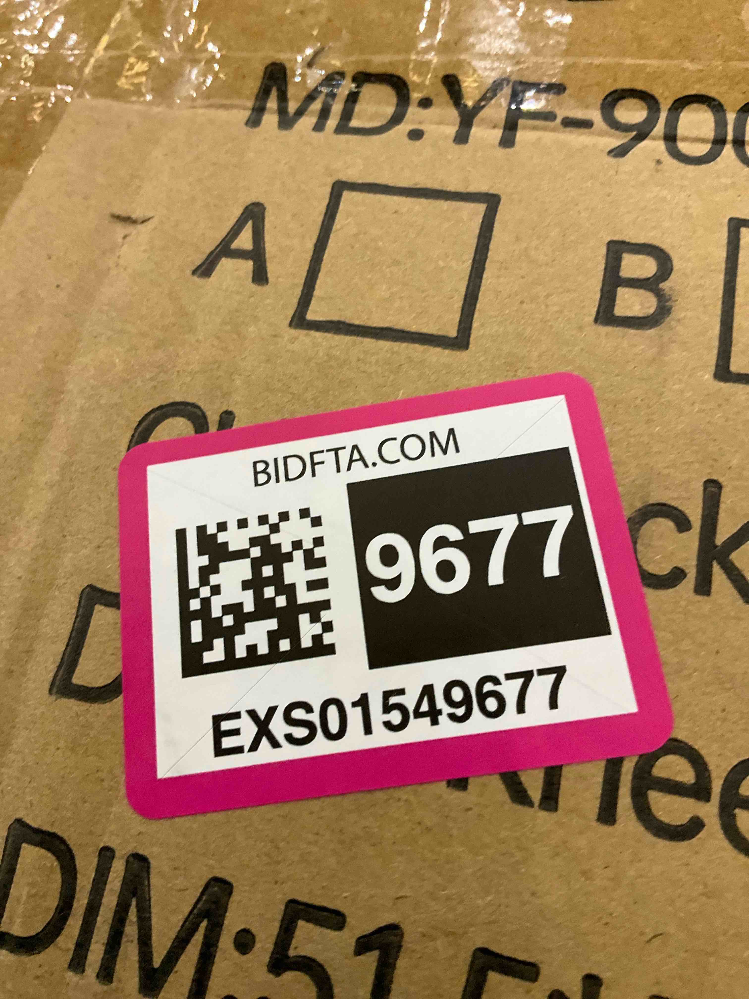 https://s3.amazonaws.com/lotting-images-prod/BargainHunt/EXS01549677_1714572774007.jpeg