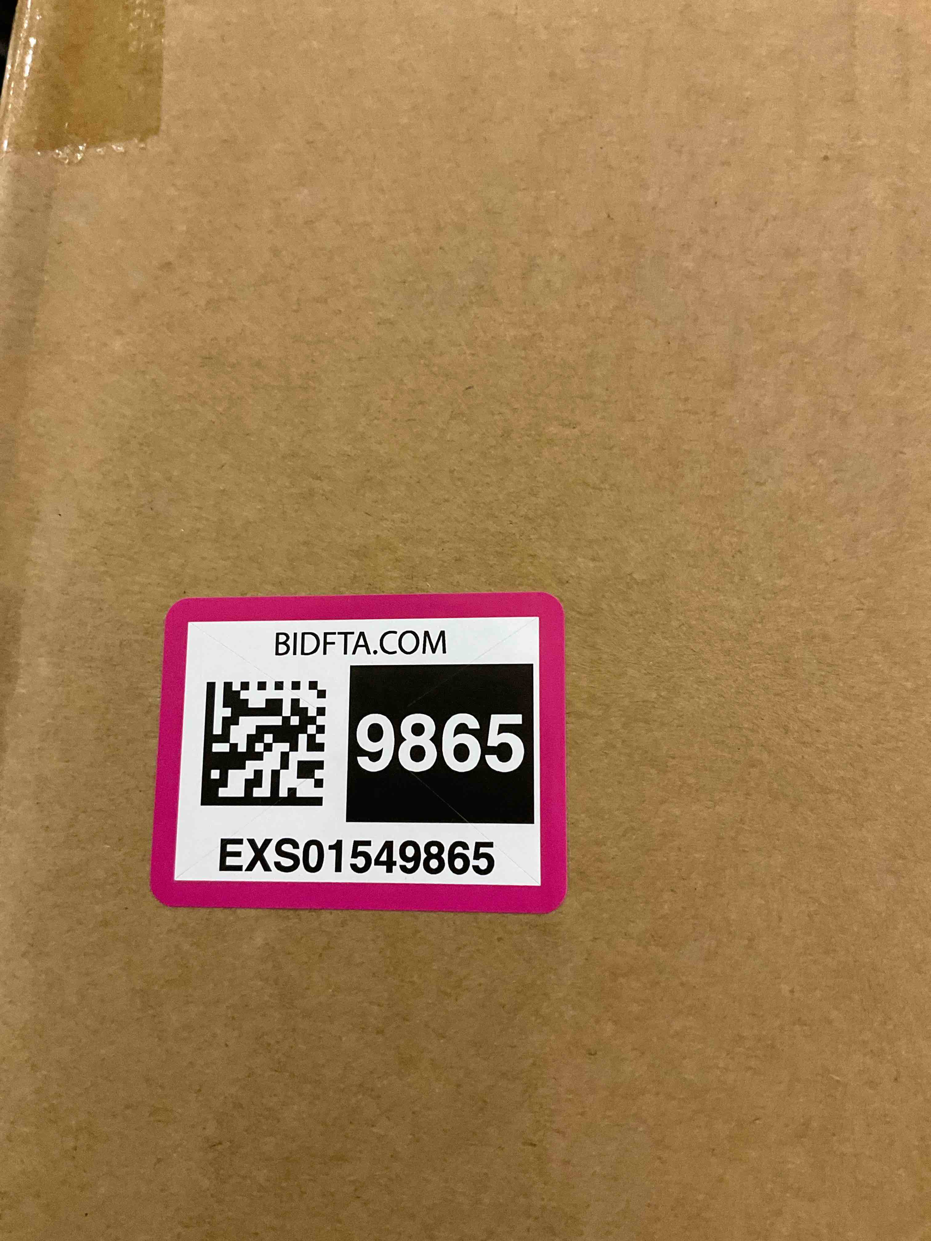 https://s3.amazonaws.com/lotting-images-prod/BargainHunt/EXS01549865_1715095564602.jpeg