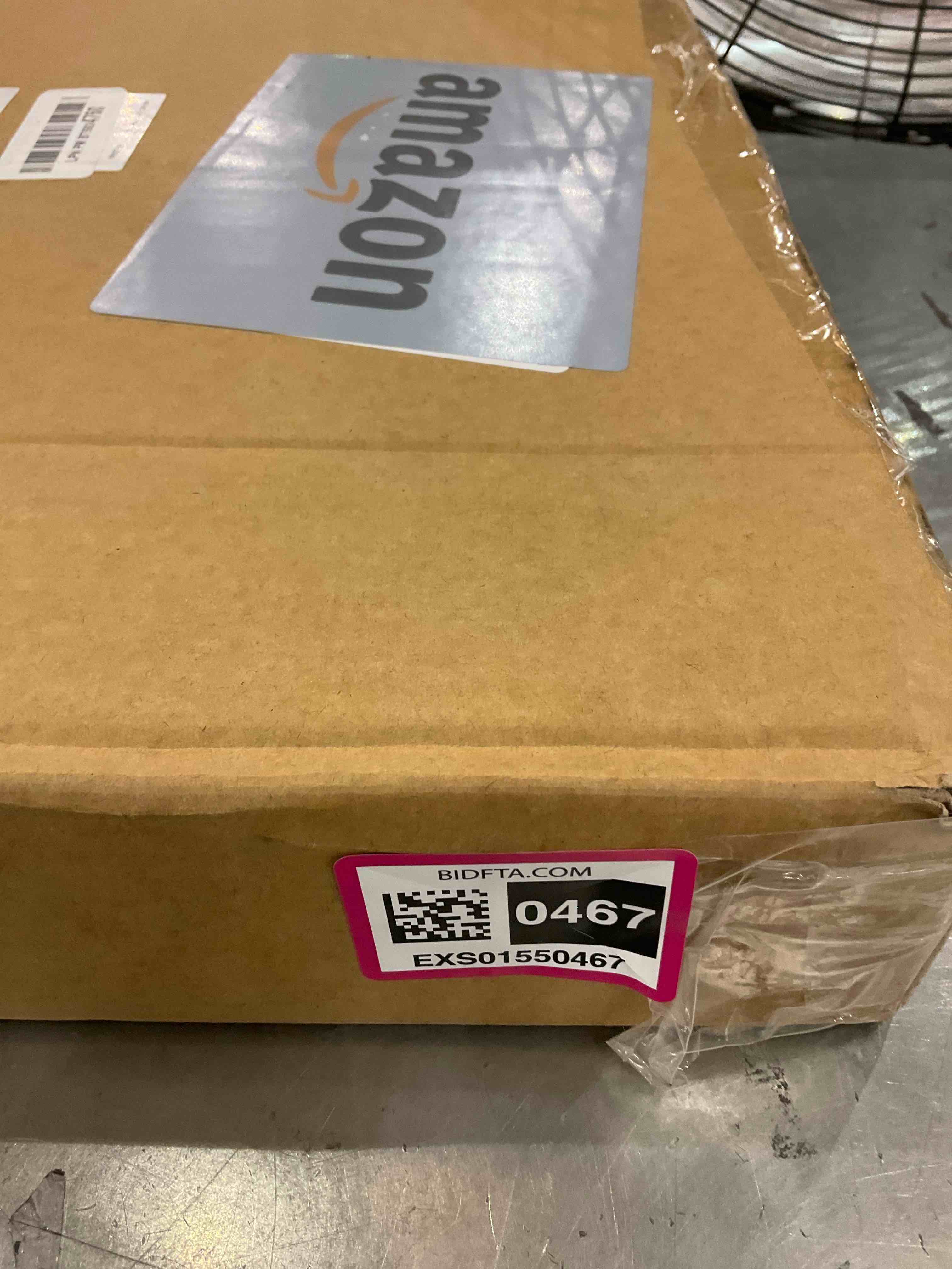 https://s3.amazonaws.com/lotting-images-prod/BargainHunt/EXS01550467_1715783984902.jpeg