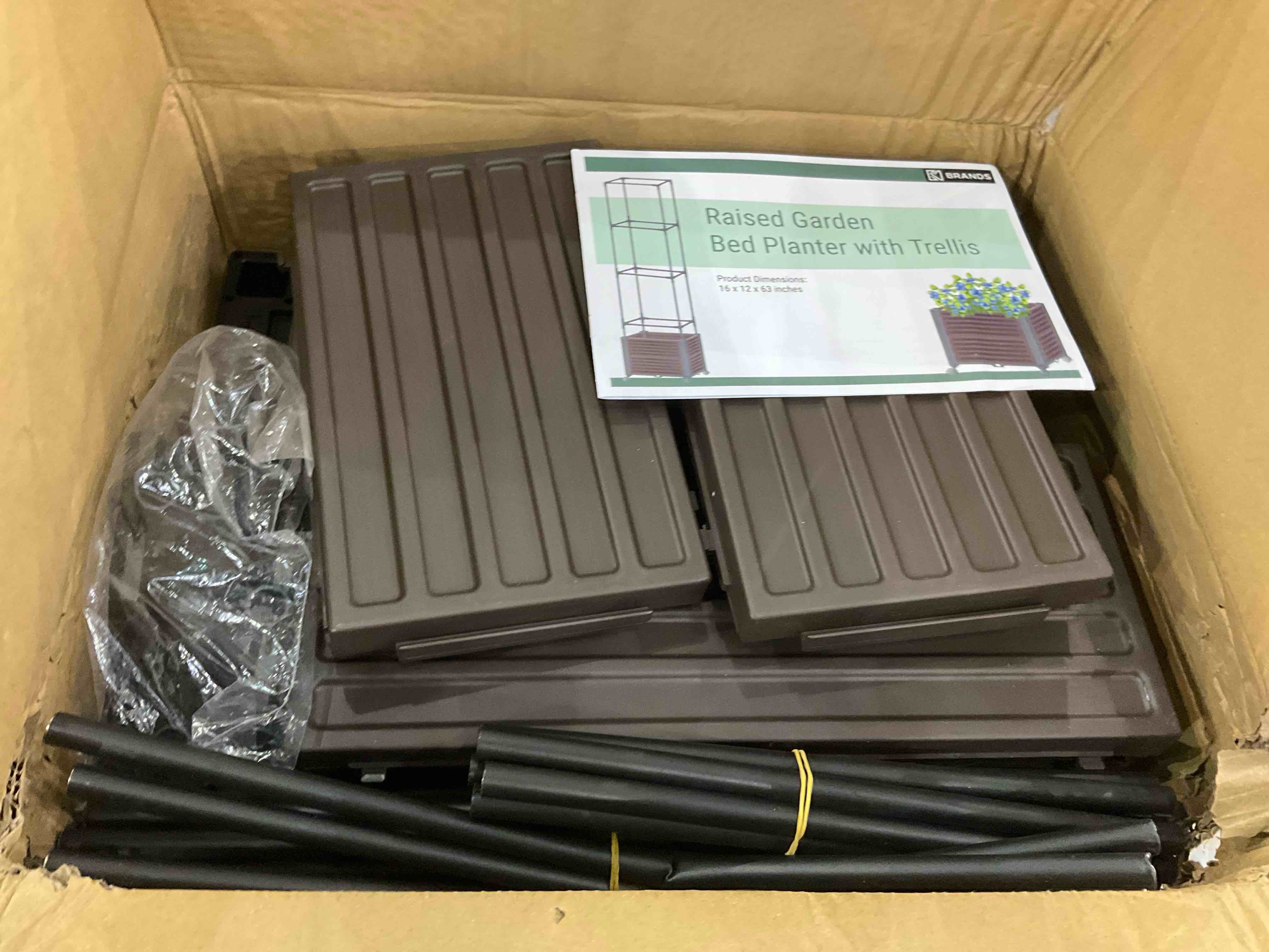 https://s3.amazonaws.com/lotting-images-prod/BargainHunt/EXS01550600_1715603647097.jpeg