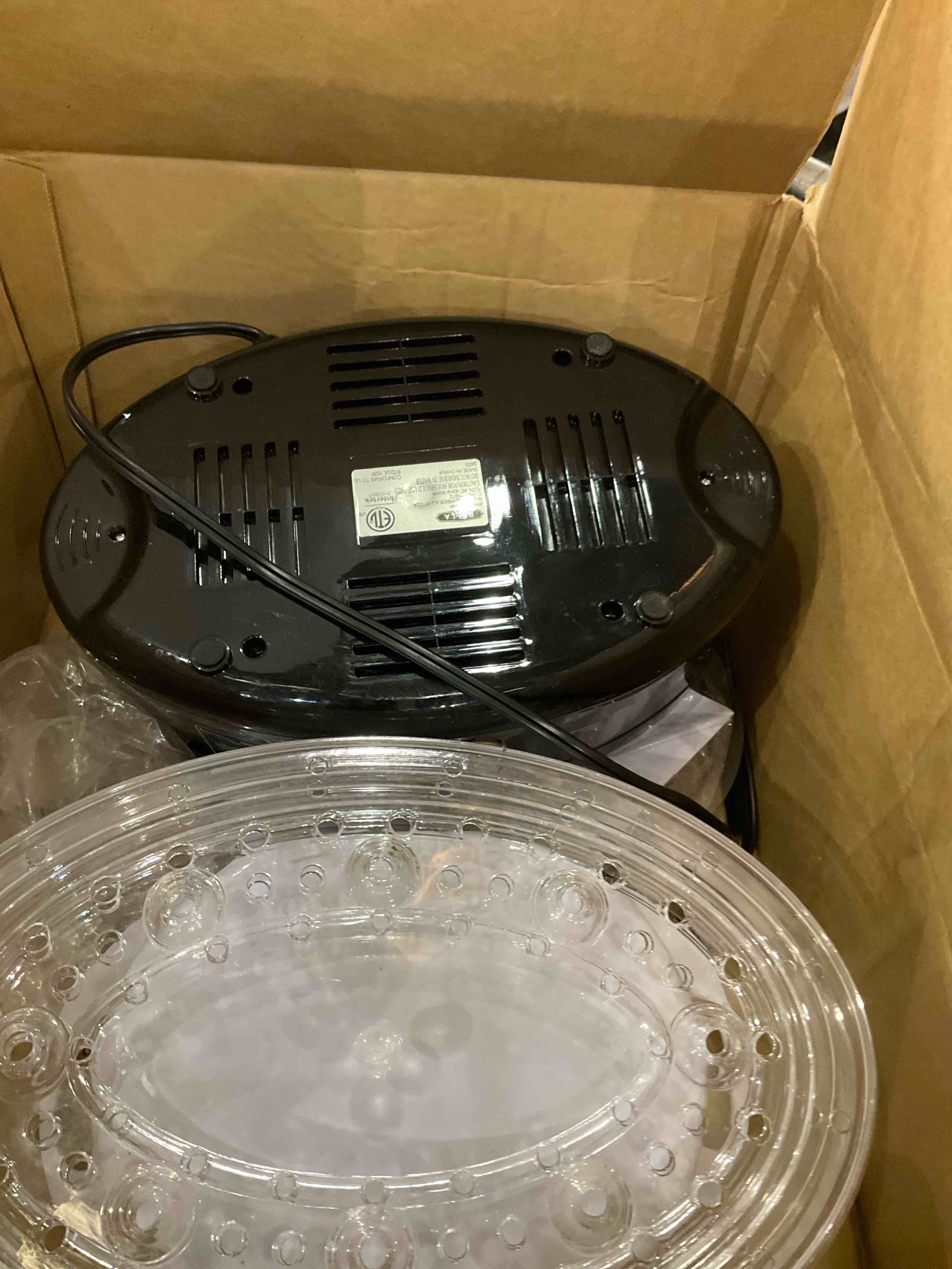 https://s3.amazonaws.com/lotting-images-prod/BargainHunt/EXS01551284_1715341924672.jpeg