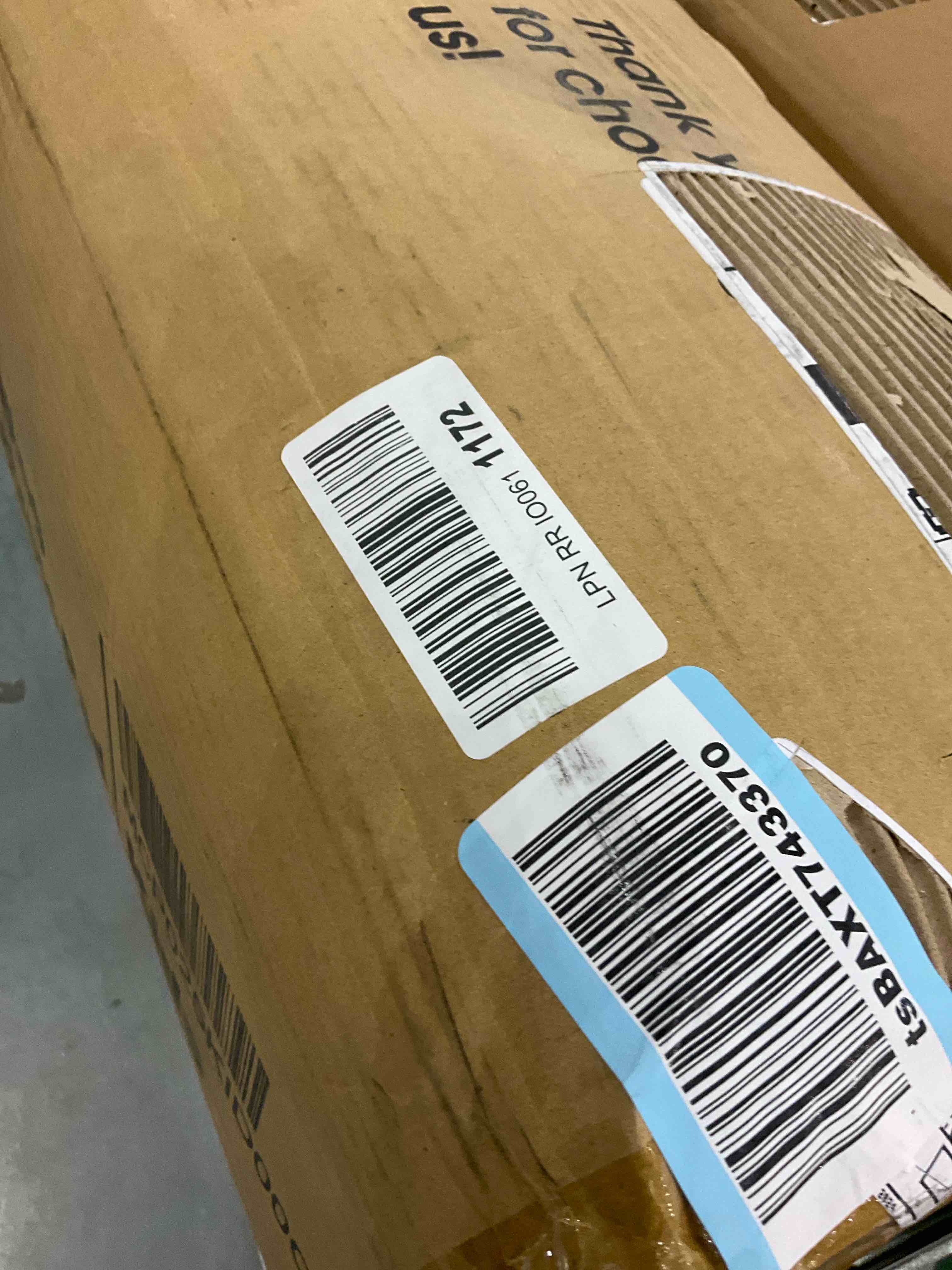 https://s3.amazonaws.com/lotting-images-prod/BargainHunt/EXS01551290_1715342404034.jpeg