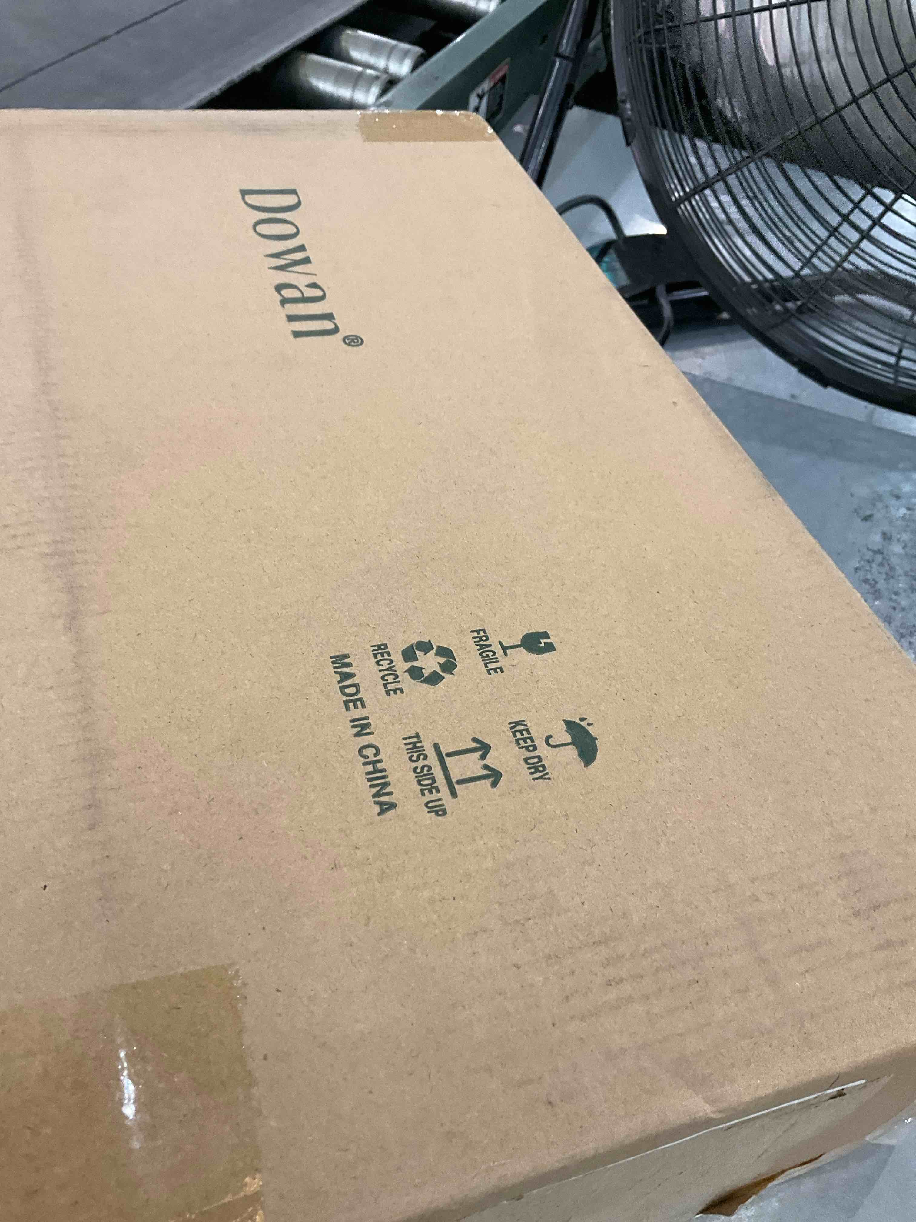 https://s3.amazonaws.com/lotting-images-prod/BargainHunt/EXS01551342_1715350525020.jpeg