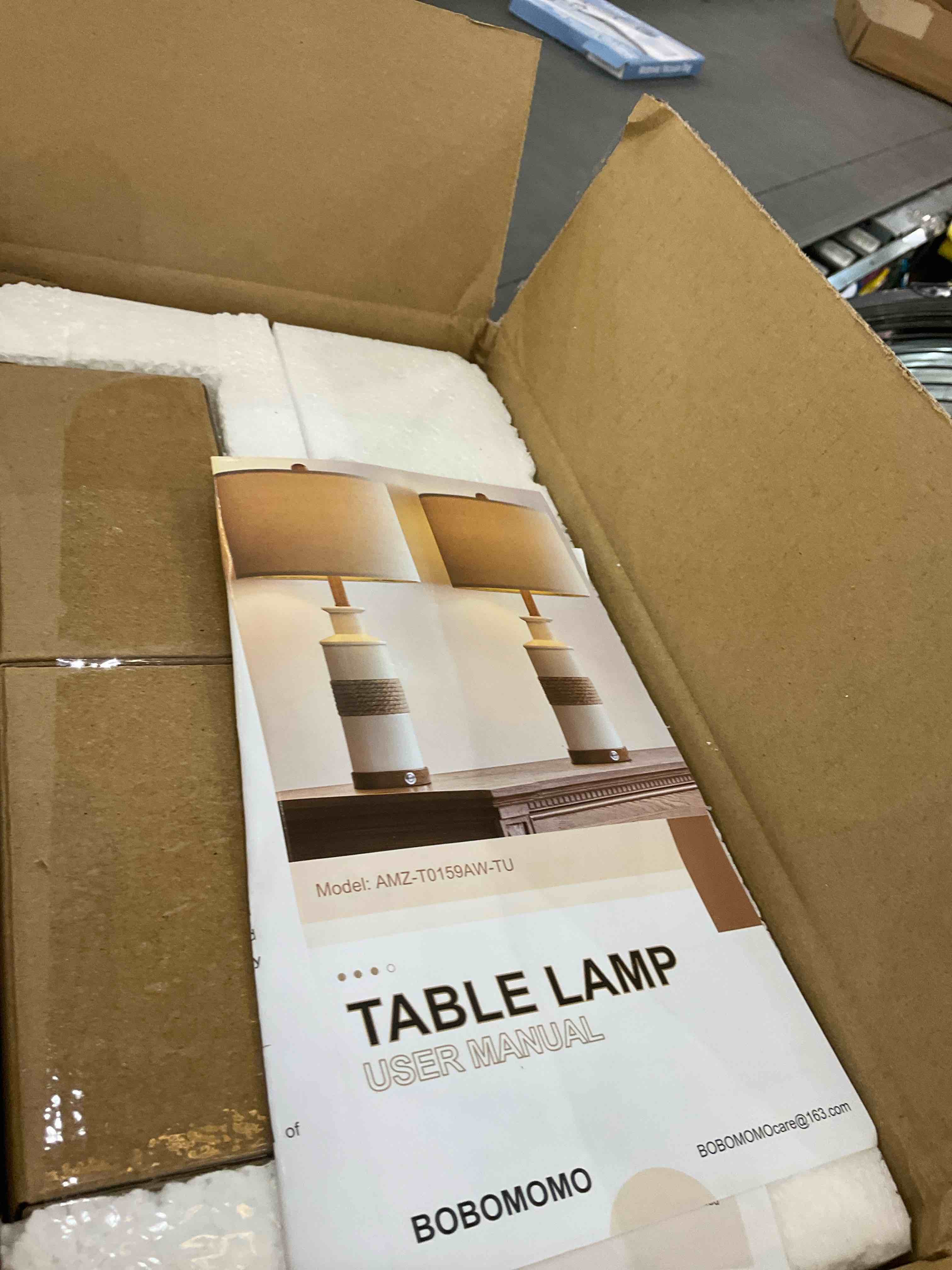 https://s3.amazonaws.com/lotting-images-prod/BargainHunt/EXS01551346_1715350840282.jpeg