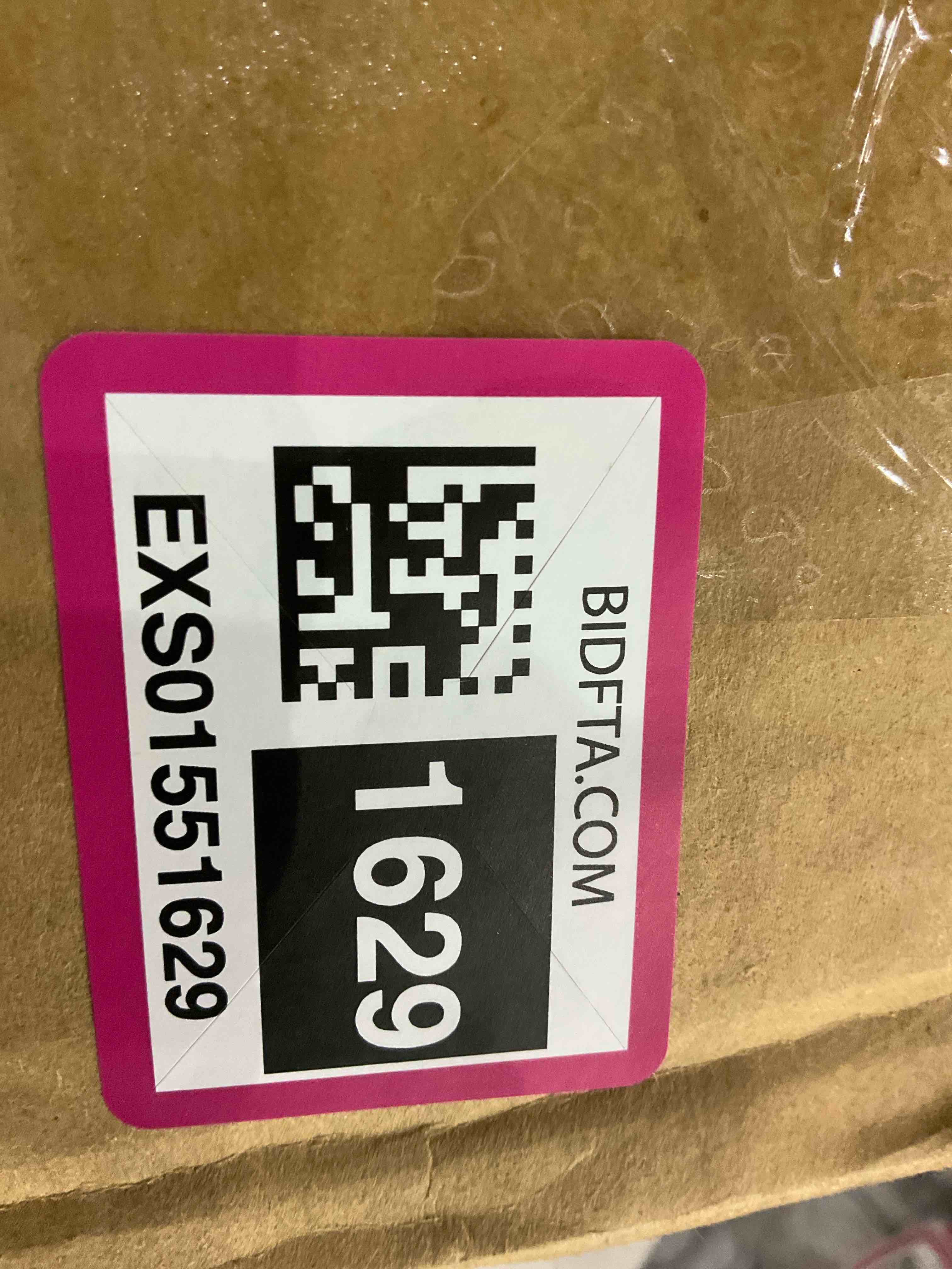 https://s3.amazonaws.com/lotting-images-prod/BargainHunt/EXS01551629_1715945655071.jpeg