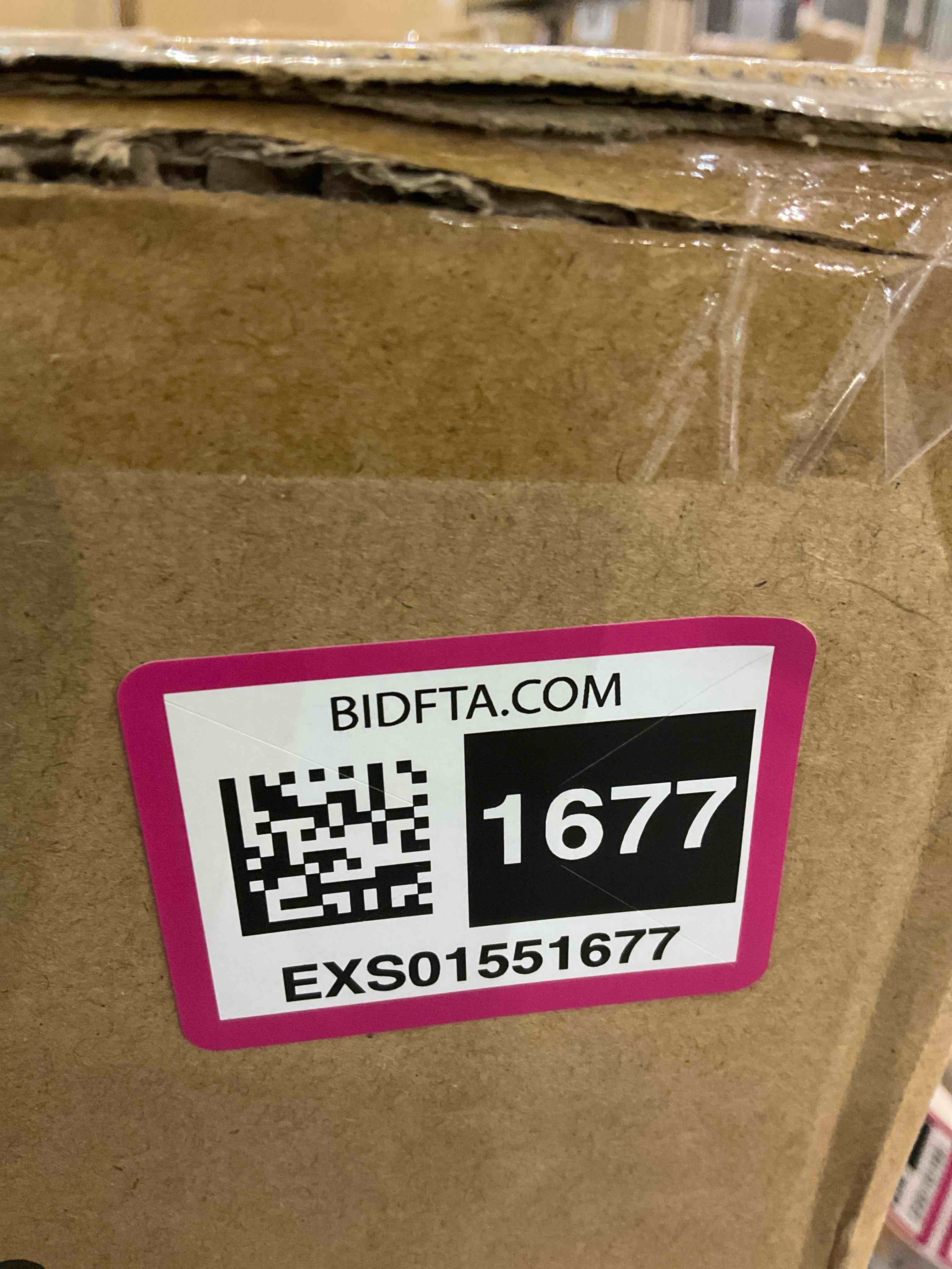 https://s3.amazonaws.com/lotting-images-prod/BargainHunt/EXS01551677_1715957650464.jpeg