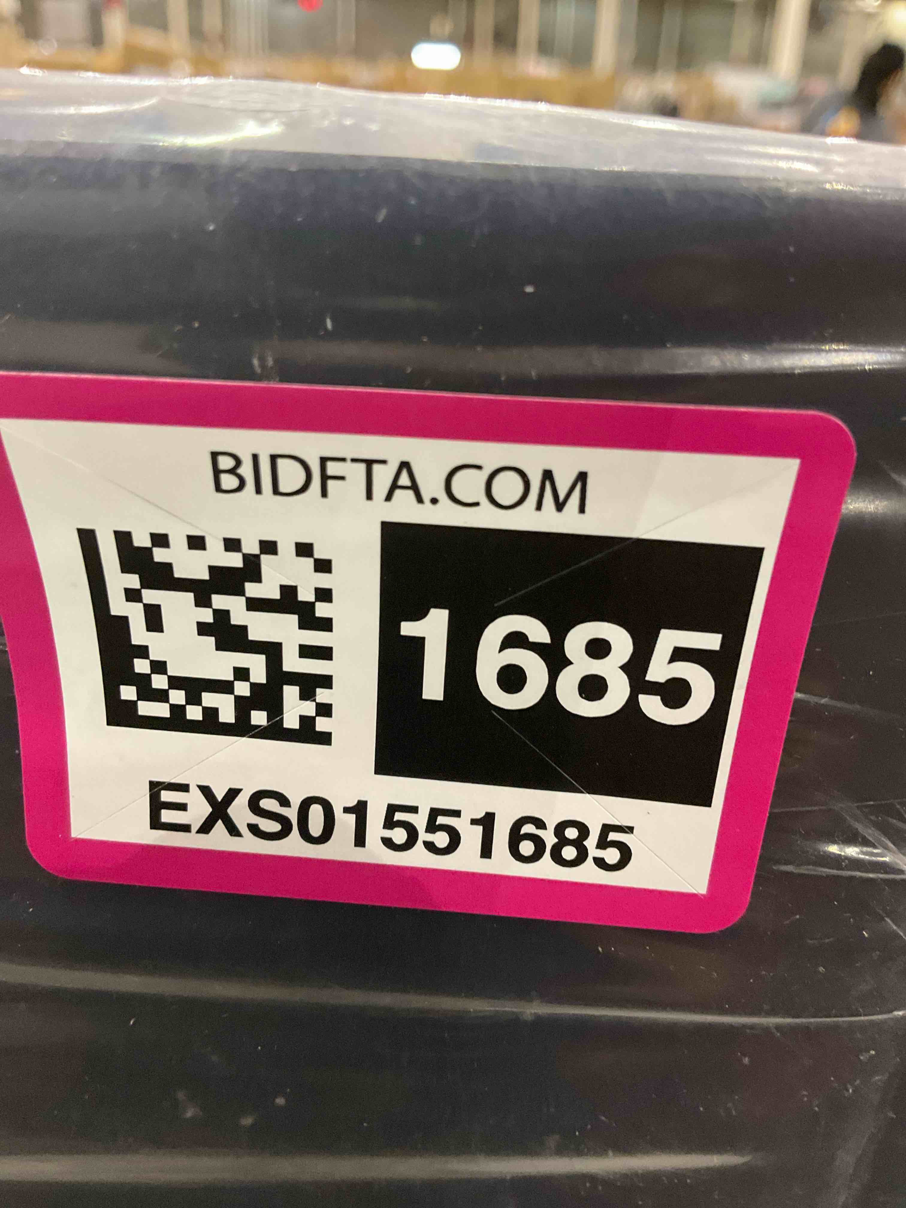 https://s3.amazonaws.com/lotting-images-prod/BargainHunt/EXS01551685_1715958822573.jpeg