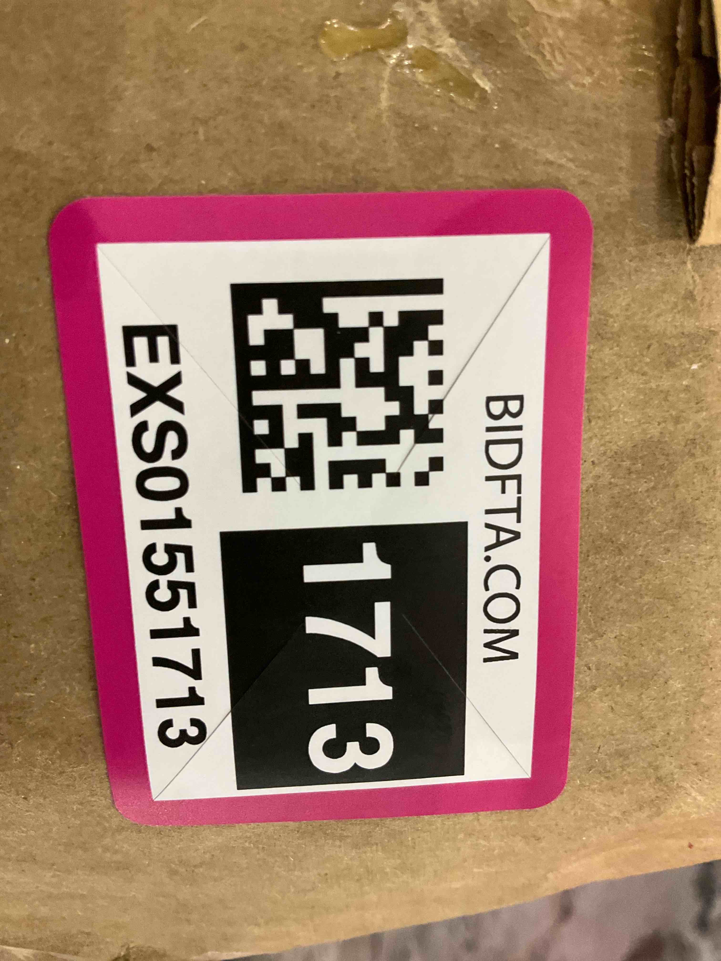 https://s3.amazonaws.com/lotting-images-prod/BargainHunt/EXS01551713_1715966113677.jpeg