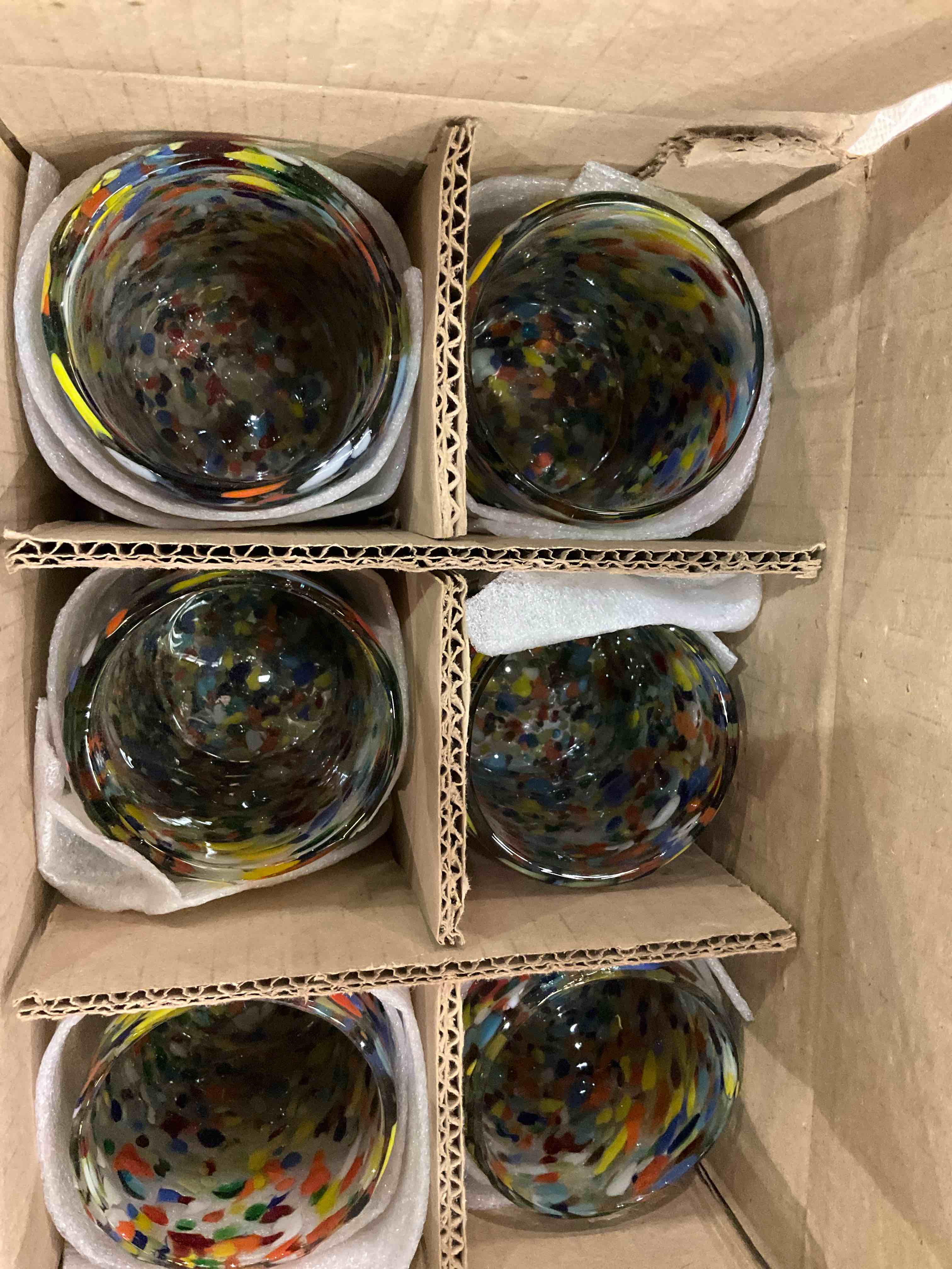 https://s3.amazonaws.com/lotting-images-prod/BargainHunt/EXS01551730_1715968367770.jpeg