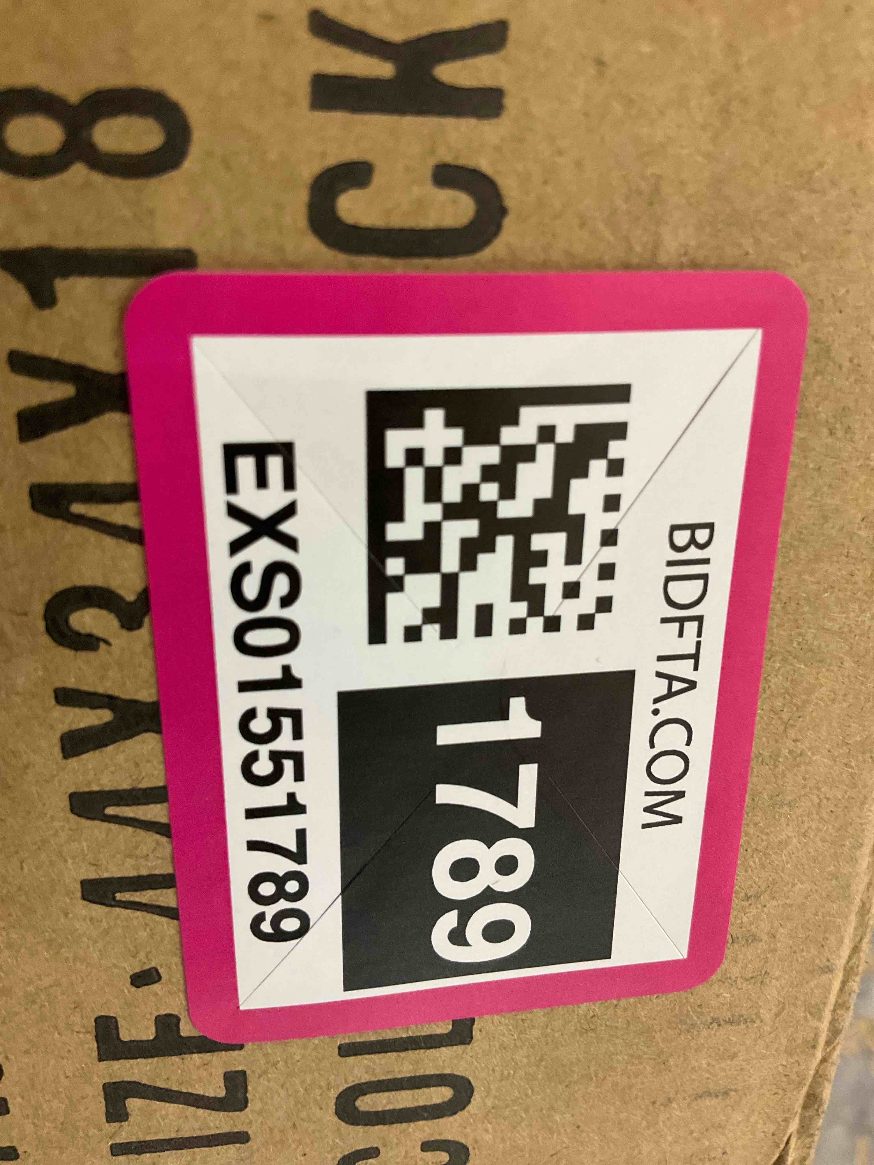 https://s3.amazonaws.com/lotting-images-prod/BargainHunt/EXS01551789_1716298245777.jpeg