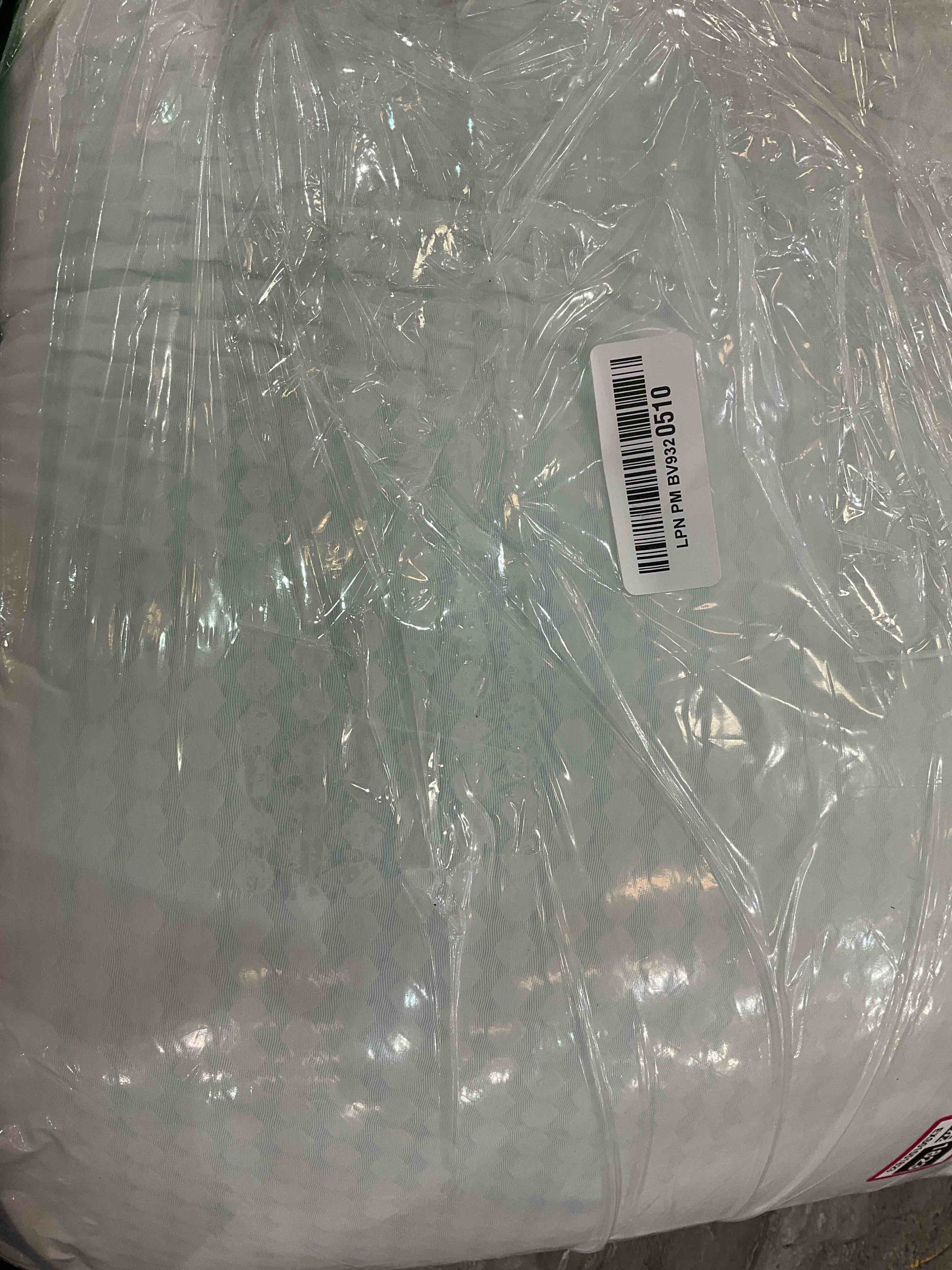 https://s3.amazonaws.com/lotting-images-prod/BargainHunt/EXS01551823_1716302334069.jpeg