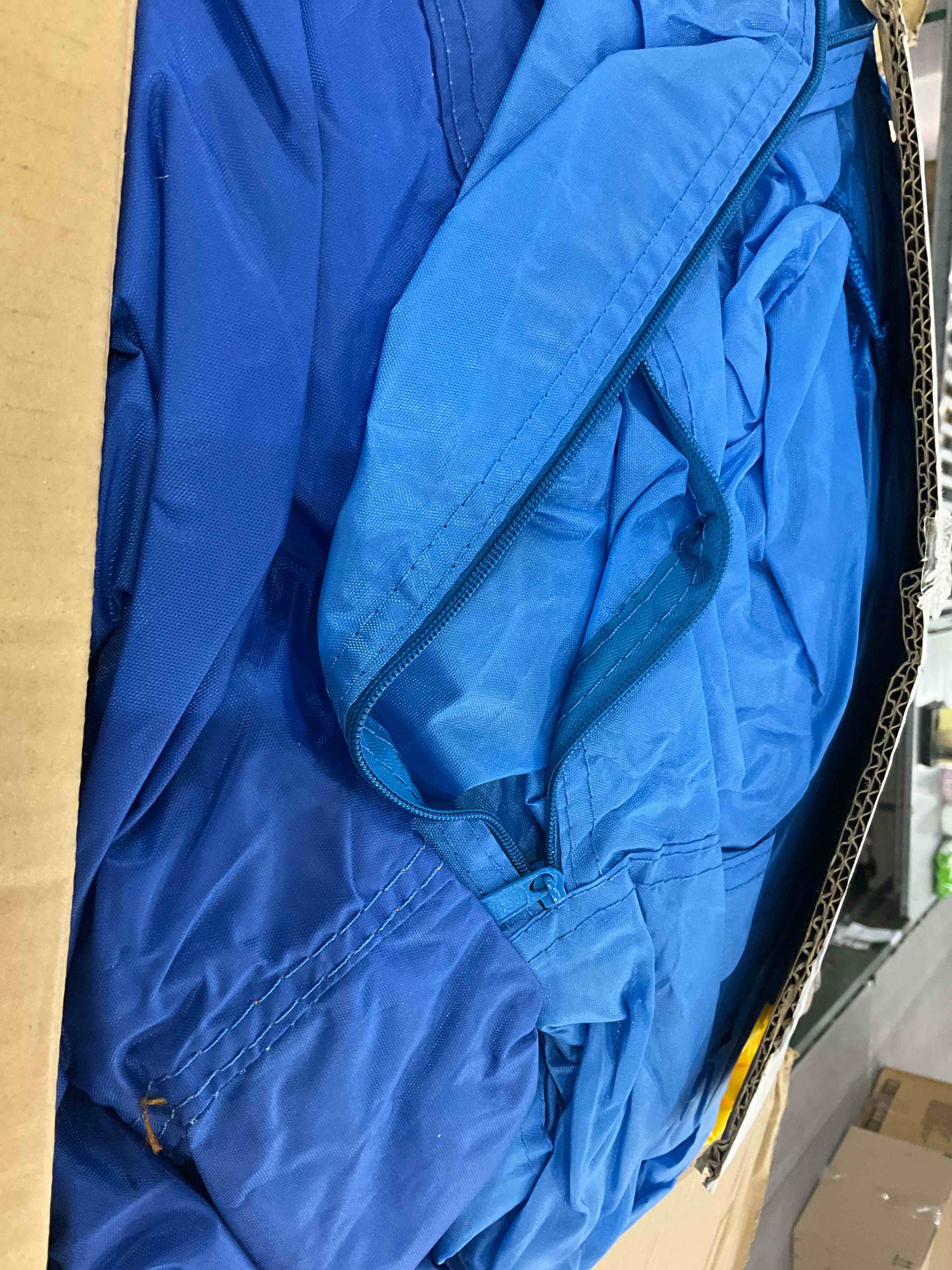 https://s3.amazonaws.com/lotting-images-prod/BargainHunt/EXS01551981_1716464605478.jpeg