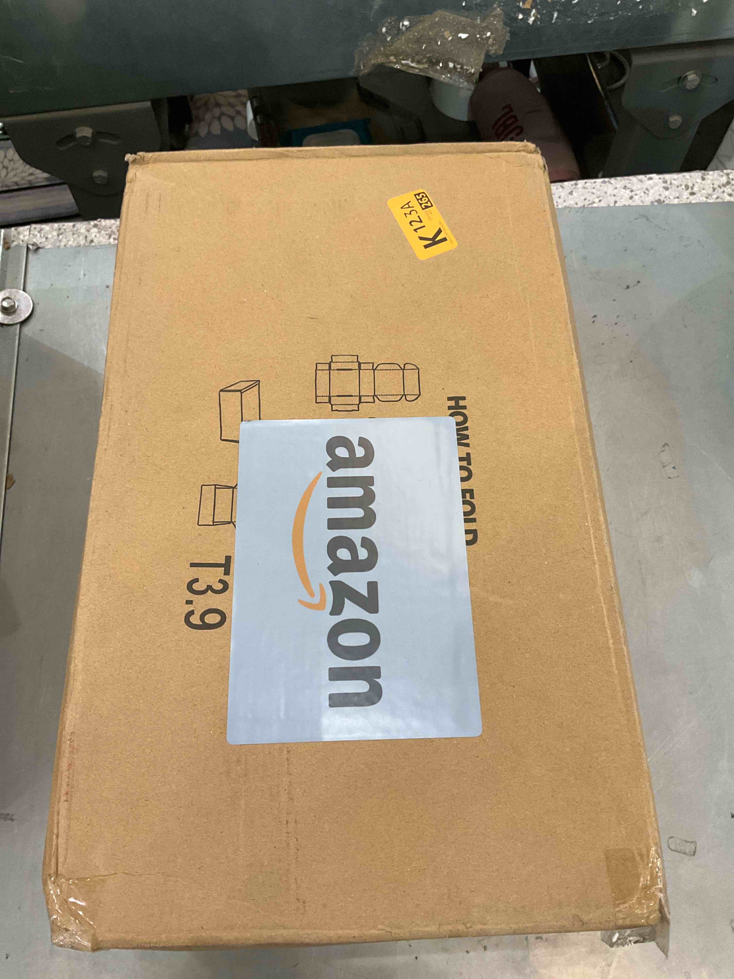 https://s3.amazonaws.com/lotting-images-prod/BargainHunt/EXS01552185_1715186916483.jpeg