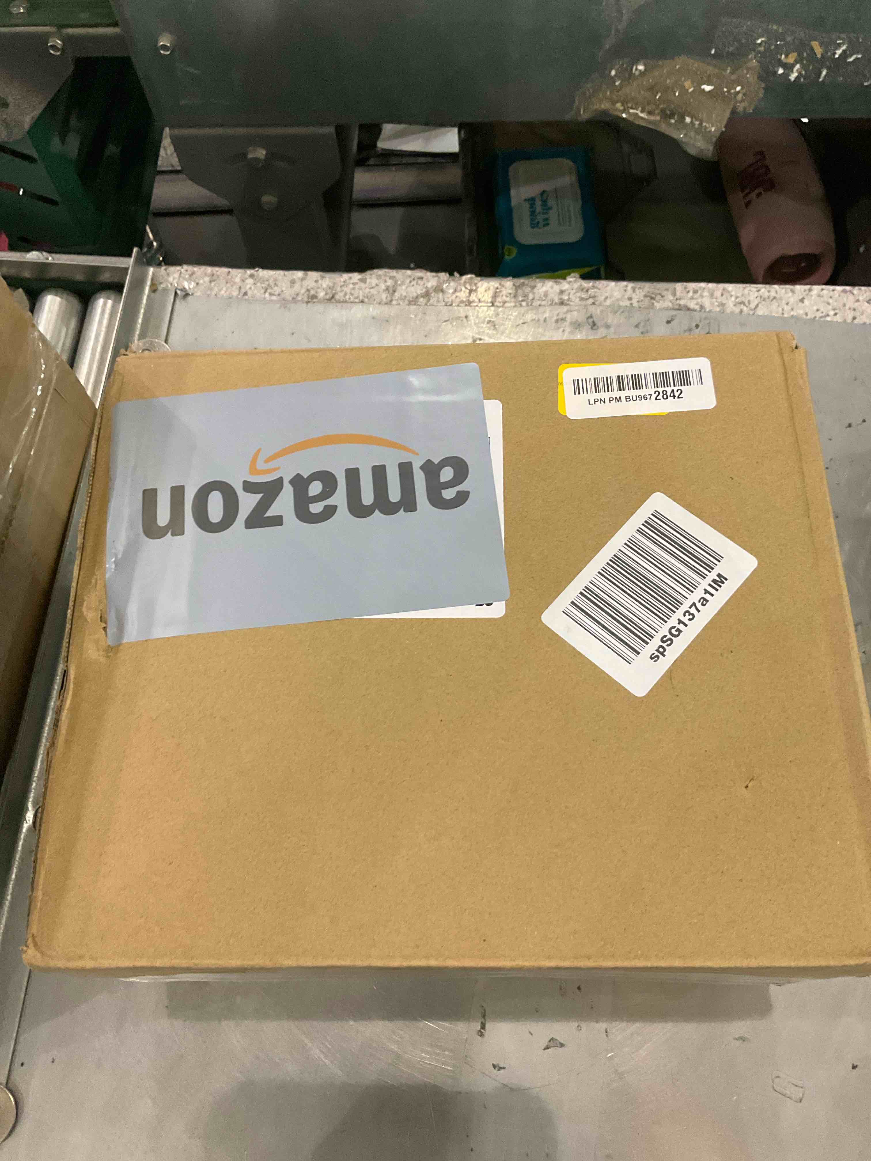 https://s3.amazonaws.com/lotting-images-prod/BargainHunt/EXS01552195_1715187600165.jpeg