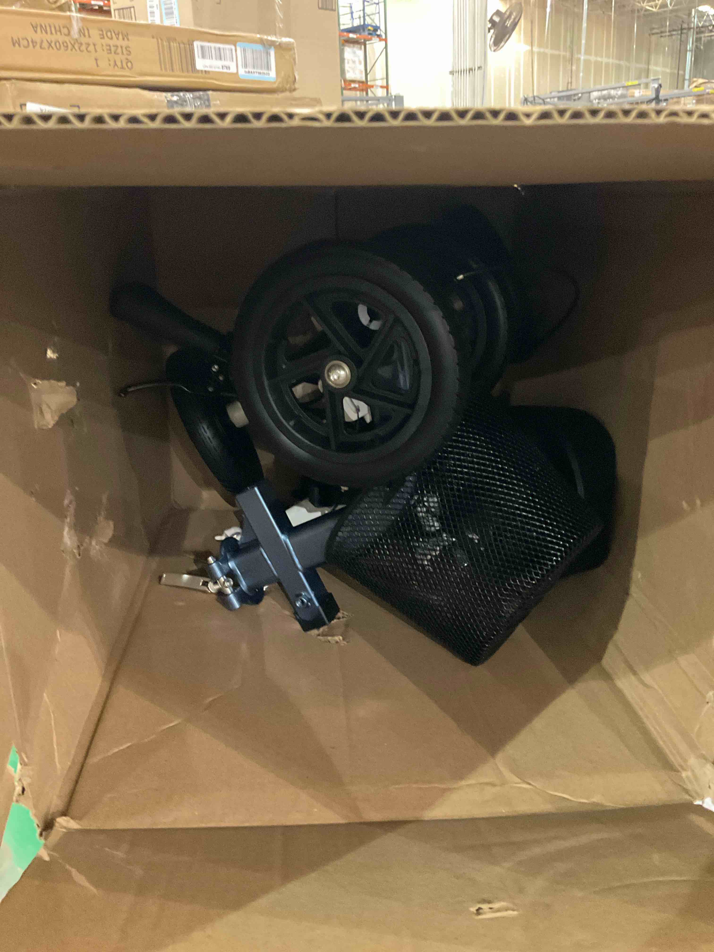 https://s3.amazonaws.com/lotting-images-prod/BargainHunt/EXS01552239_1715193601152.jpeg