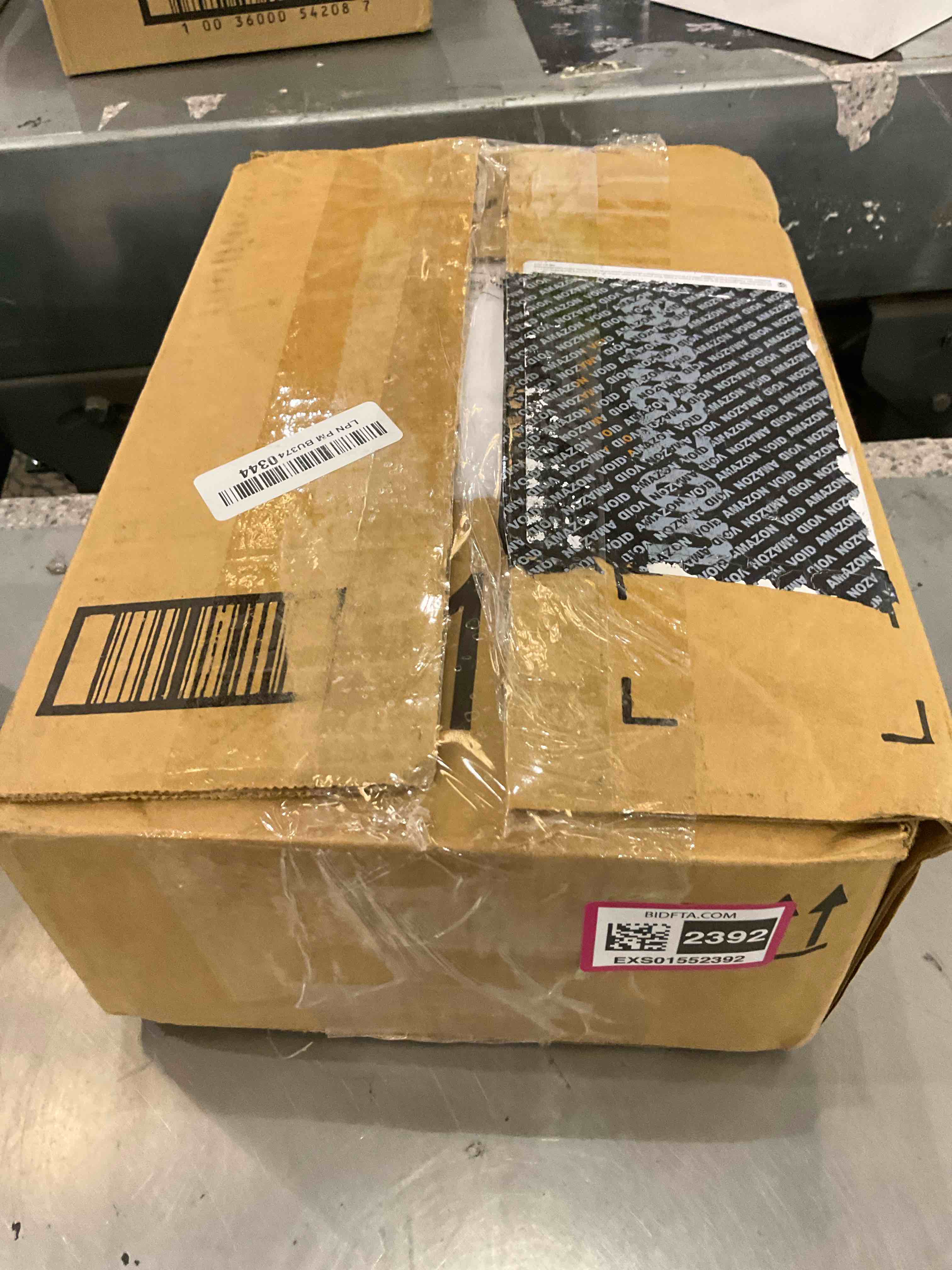 https://s3.amazonaws.com/lotting-images-prod/BargainHunt/EXS01552392_1715267204448.jpeg