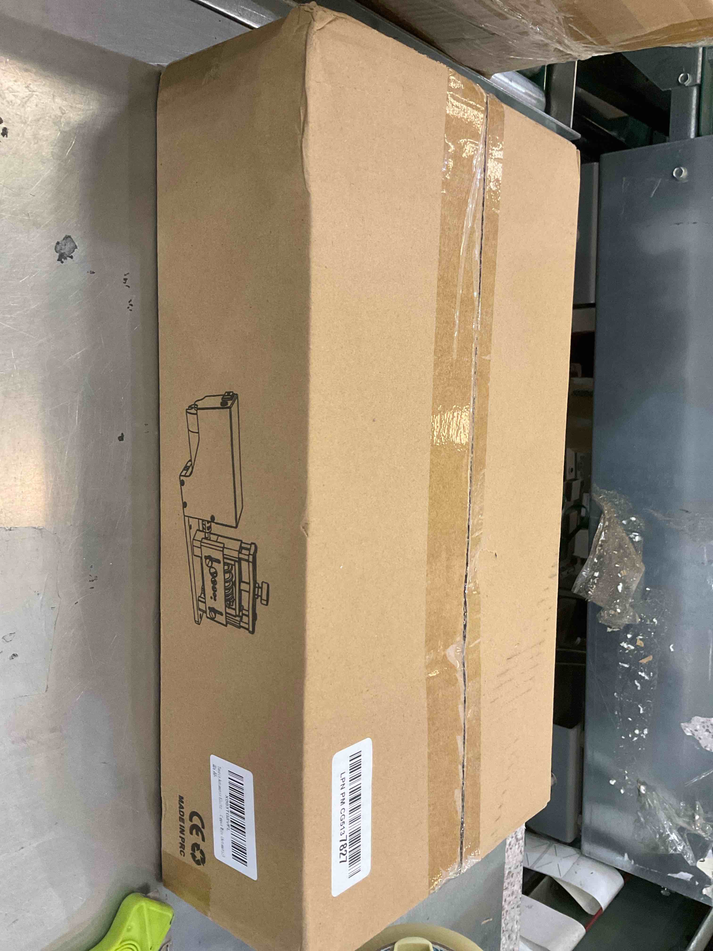 https://s3.amazonaws.com/lotting-images-prod/BargainHunt/EXS01552483_1715280190095.jpeg