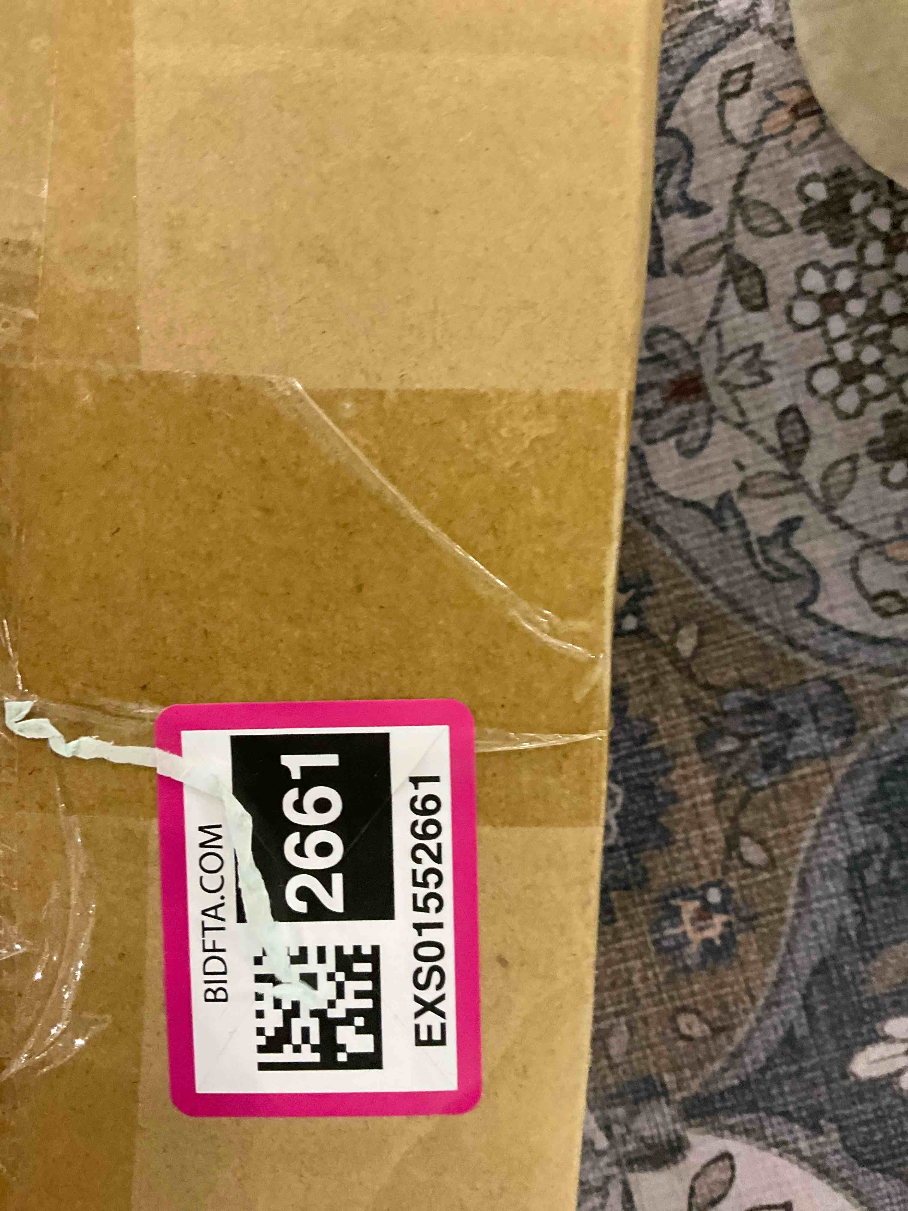 https://s3.amazonaws.com/lotting-images-prod/BargainHunt/EXS01552661_1716203577761.jpeg