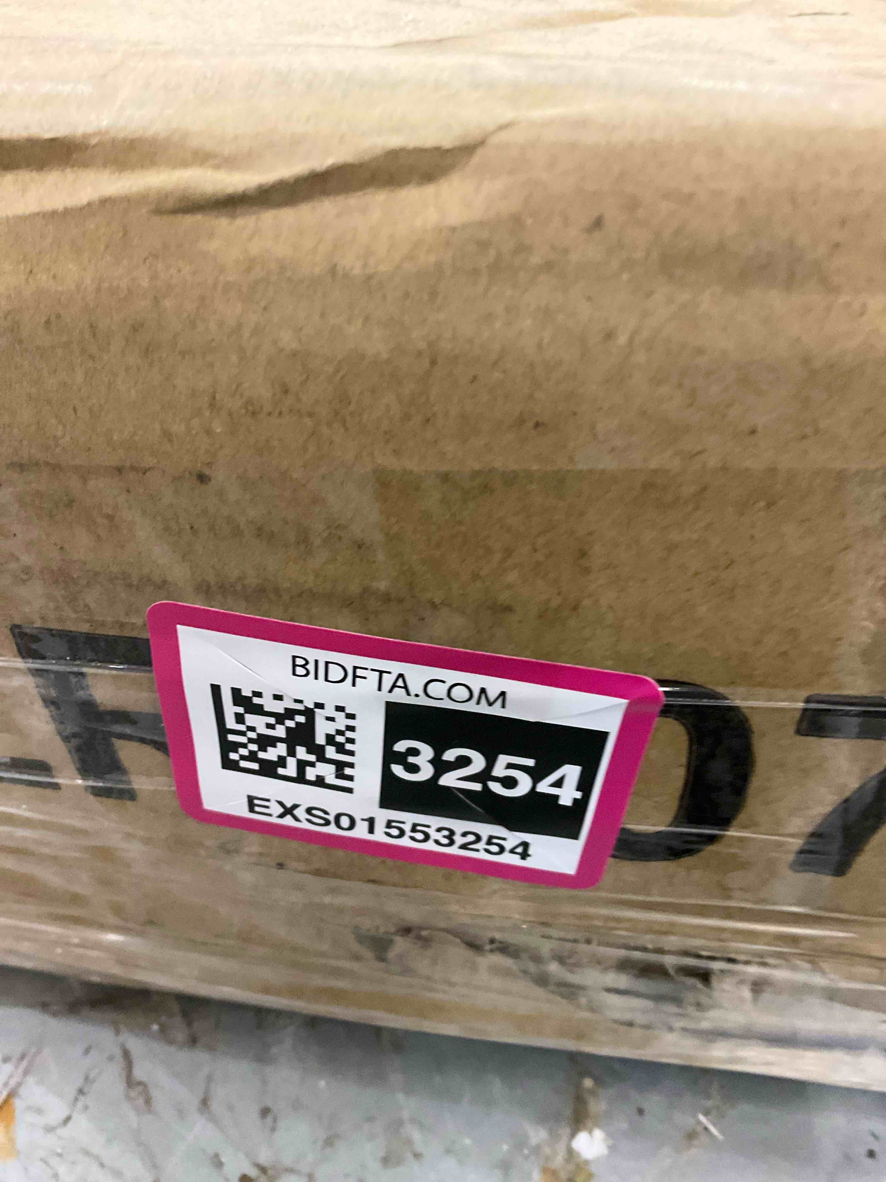 https://s3.amazonaws.com/lotting-images-prod/BargainHunt/EXS01553254_1715263894730.jpeg