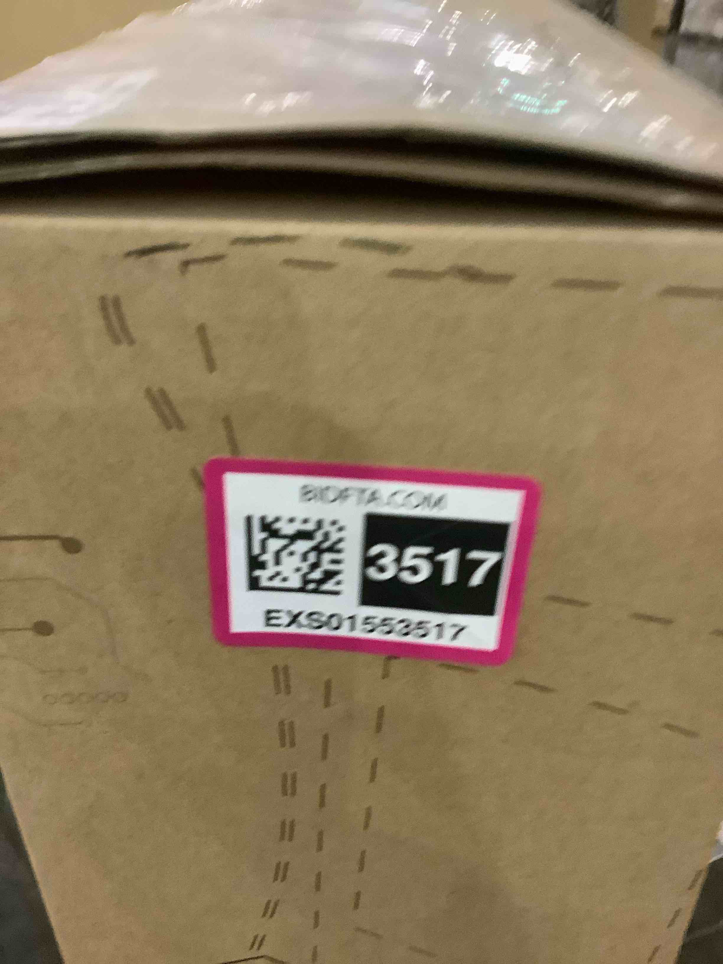https://s3.amazonaws.com/lotting-images-prod/BargainHunt/EXS01553517_1717502129124.jpeg