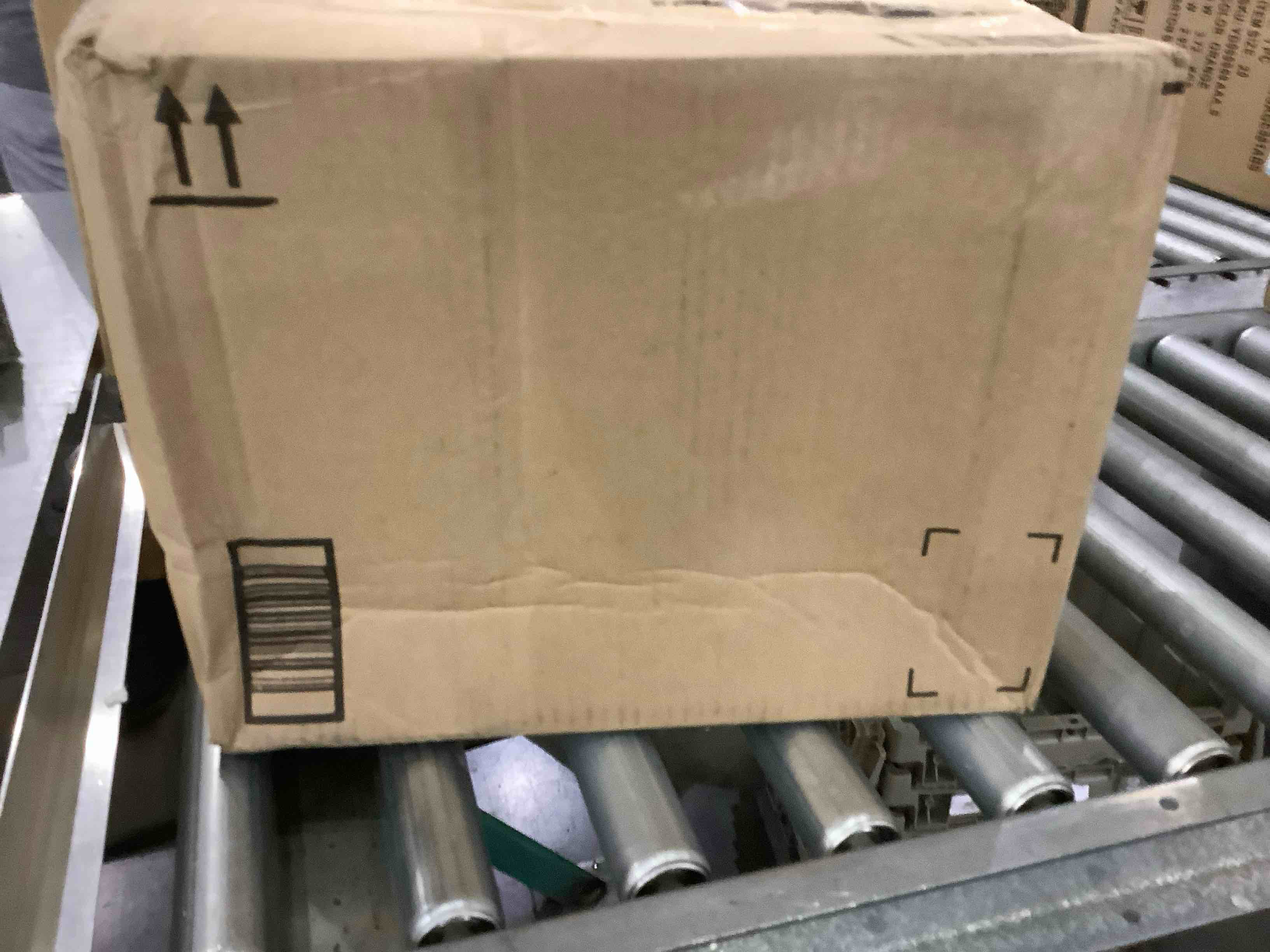 https://s3.amazonaws.com/lotting-images-prod/BargainHunt/EXS01553534_1717507422740.jpeg