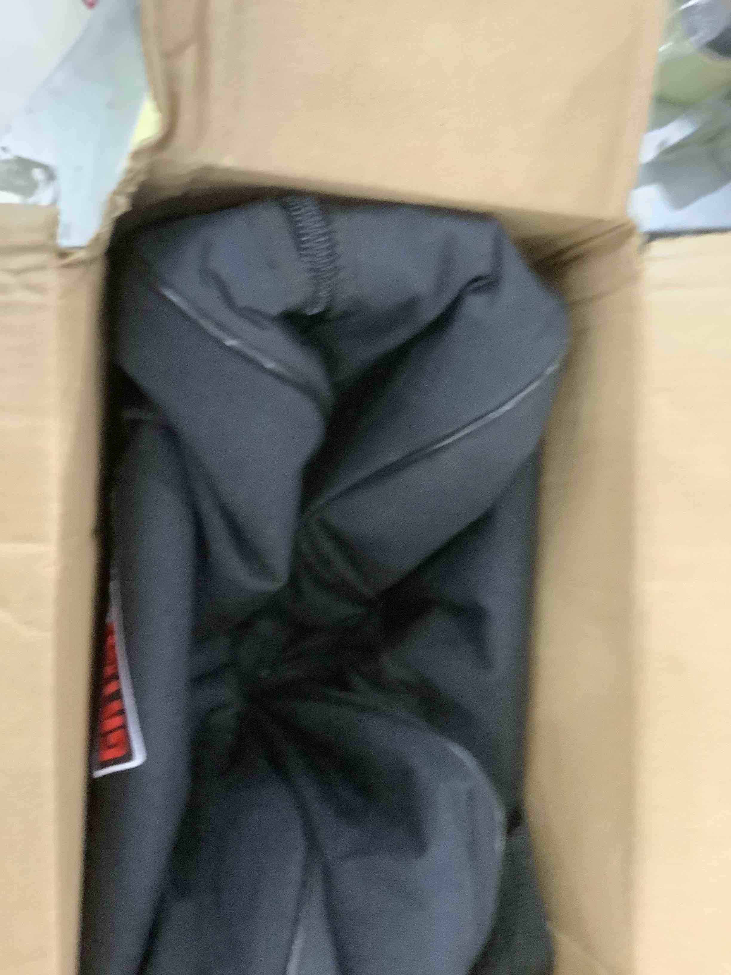 https://s3.amazonaws.com/lotting-images-prod/BargainHunt/EXS01553534_1717507461797.jpeg