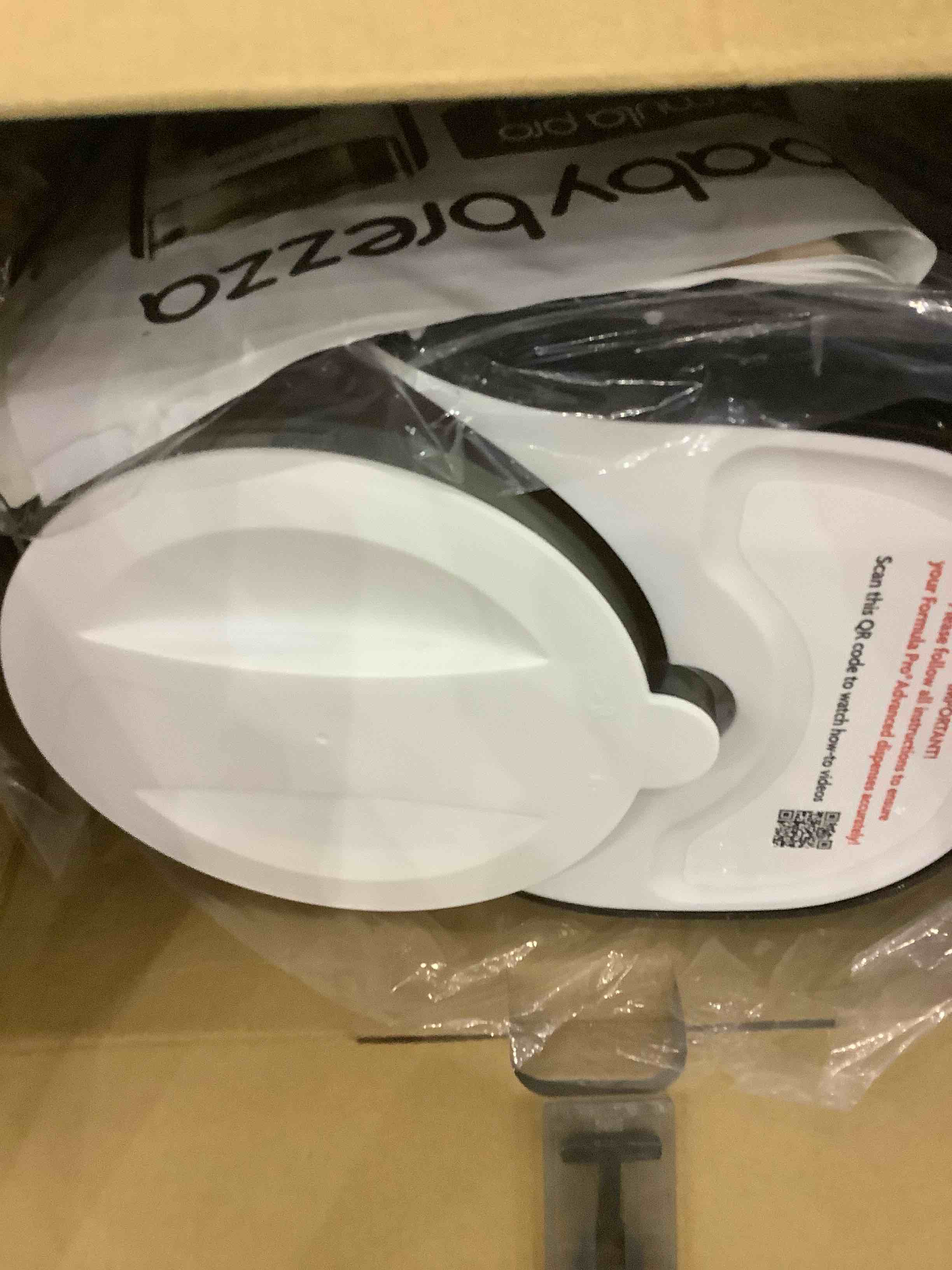 https://s3.amazonaws.com/lotting-images-prod/BargainHunt/EXS01553614_1717586371135.jpeg