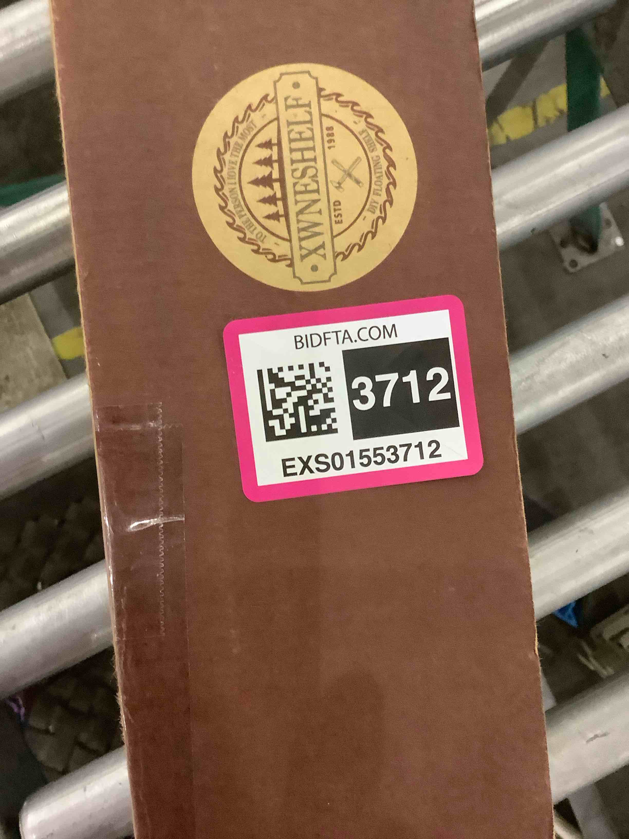 https://s3.amazonaws.com/lotting-images-prod/BargainHunt/EXS01553712_1717674398346.jpeg