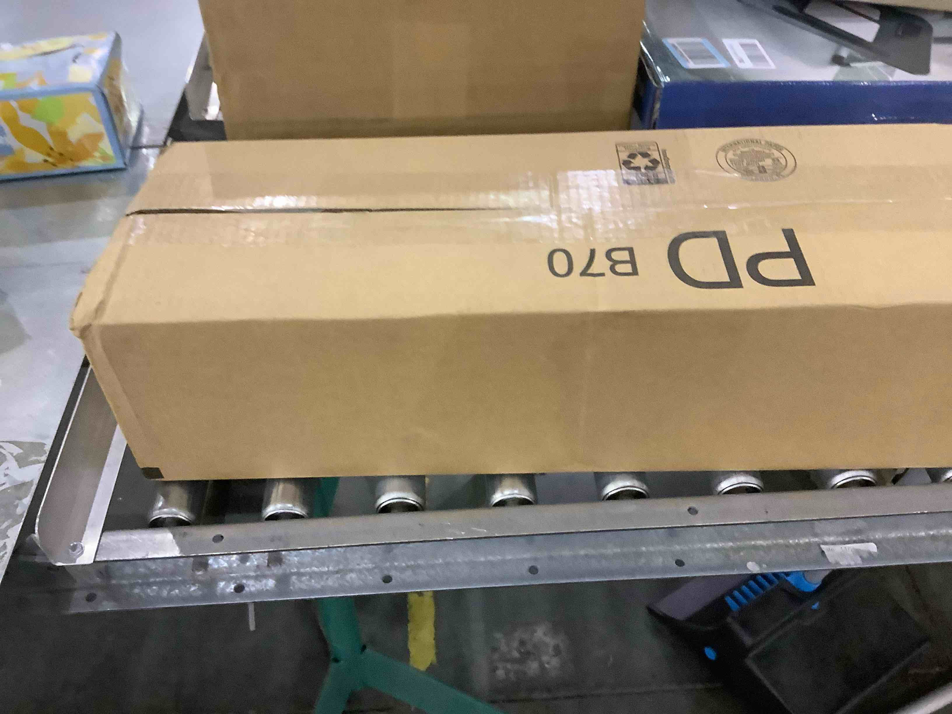 https://s3.amazonaws.com/lotting-images-prod/BargainHunt/EXS01553718_1717675596229.jpeg