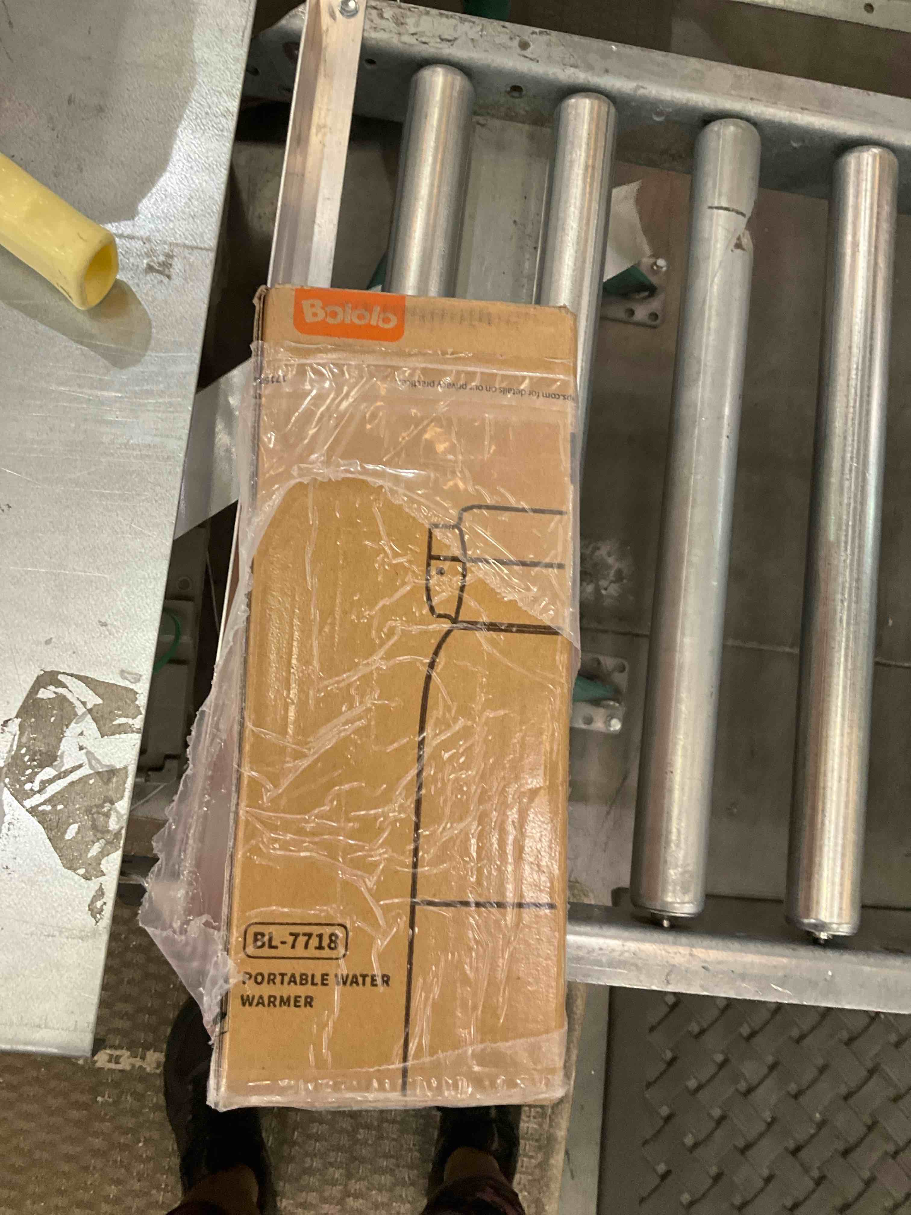 https://s3.amazonaws.com/lotting-images-prod/BargainHunt/EXS01553989_1718809852084.jpeg