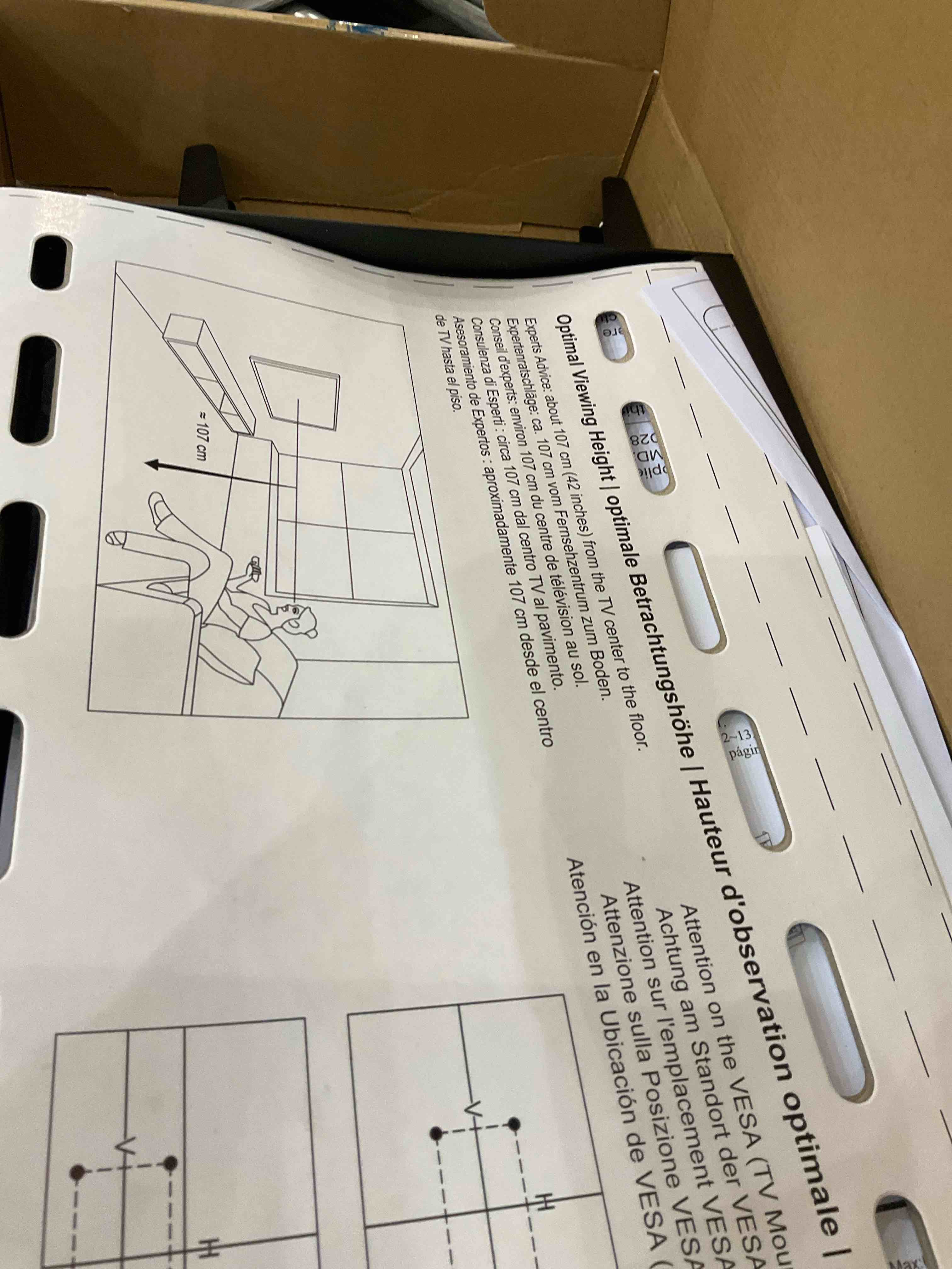 https://s3.amazonaws.com/lotting-images-prod/BargainHunt/EXS01554305_1714398294258.jpeg