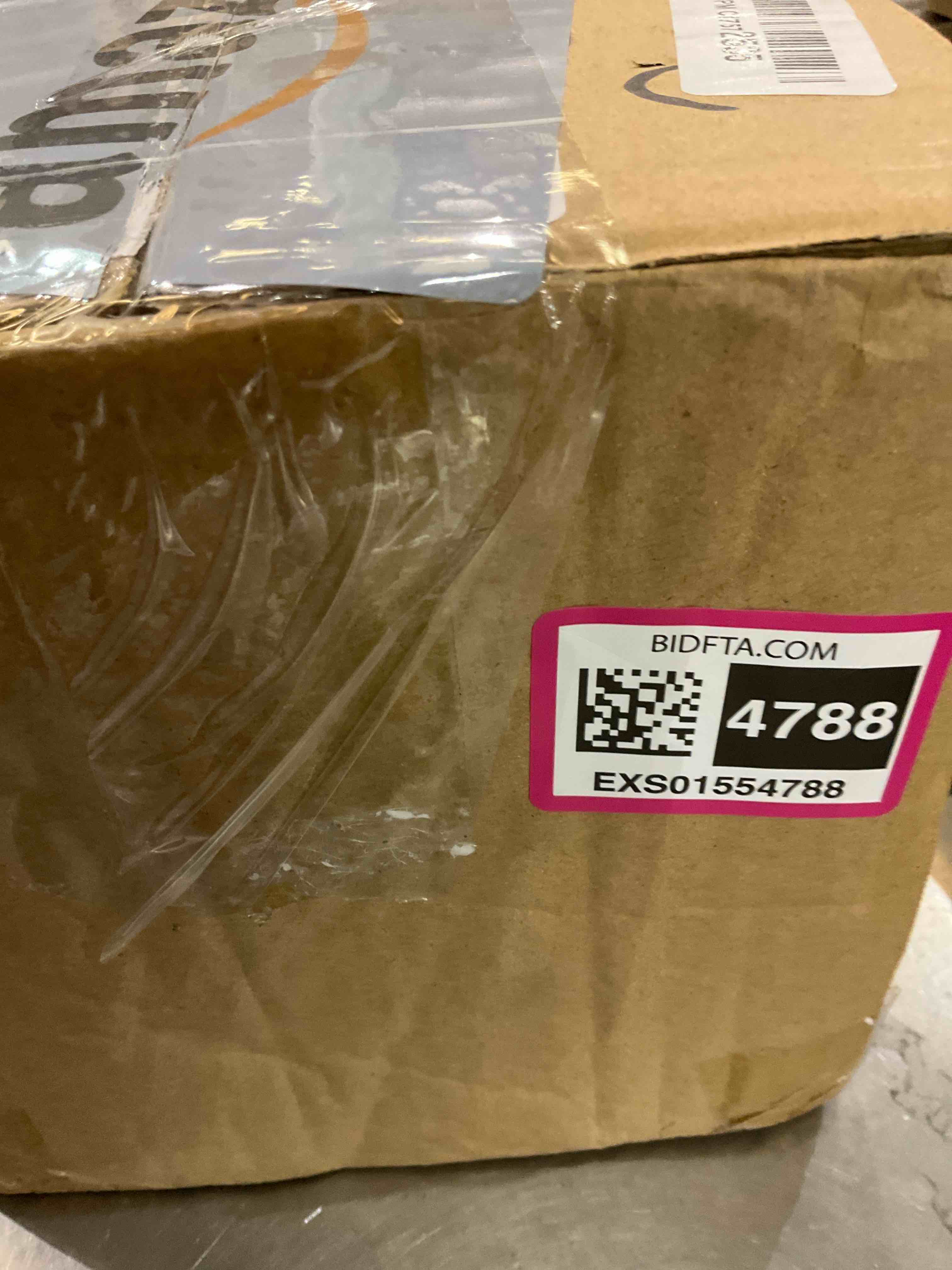 https://s3.amazonaws.com/lotting-images-prod/BargainHunt/EXS01554788_1714398446421.jpeg