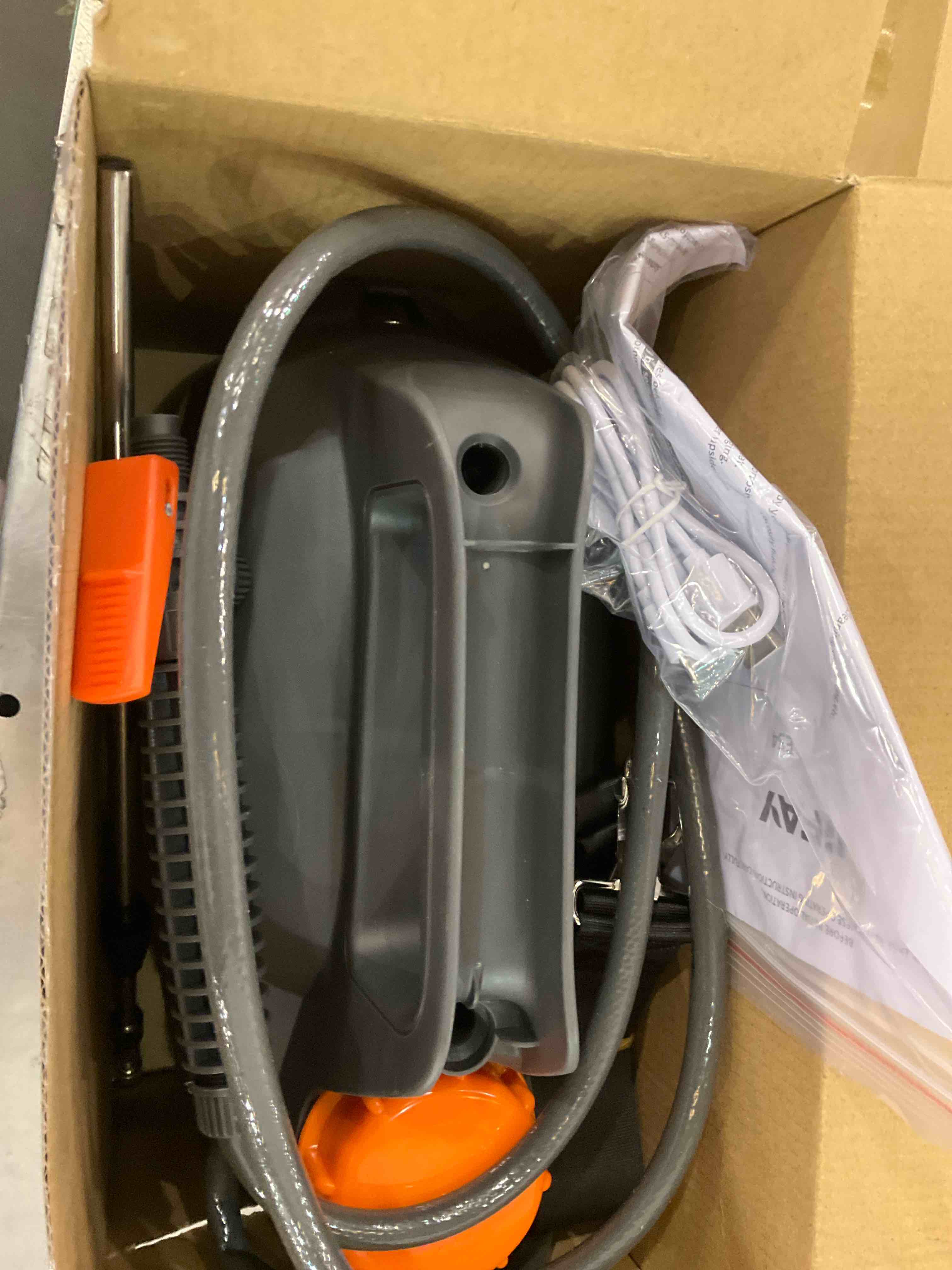 https://s3.amazonaws.com/lotting-images-prod/BargainHunt/EXS01554789_1714398500551.jpeg
