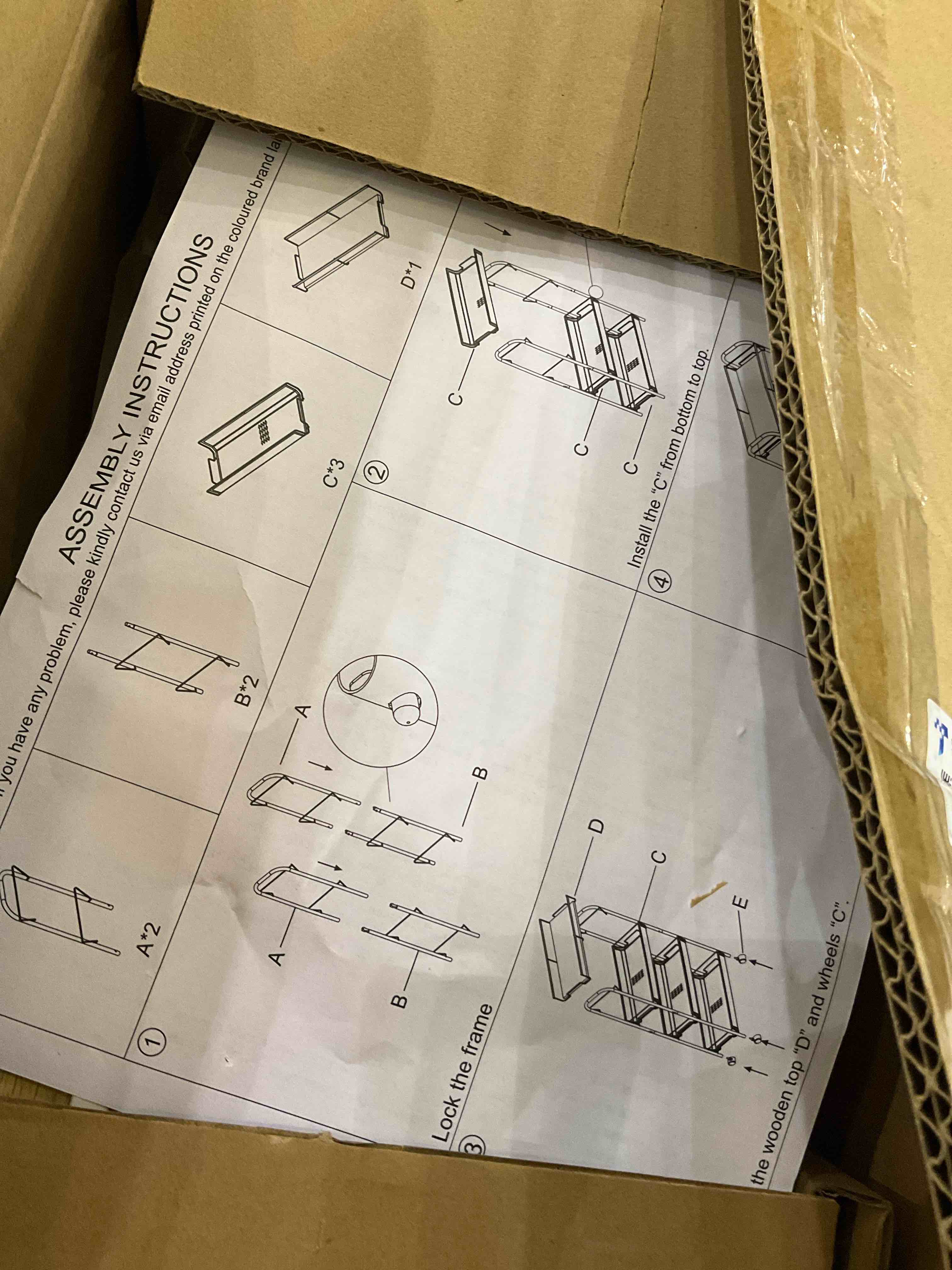 https://s3.amazonaws.com/lotting-images-prod/BargainHunt/EXS01555113_1715267358427.jpeg