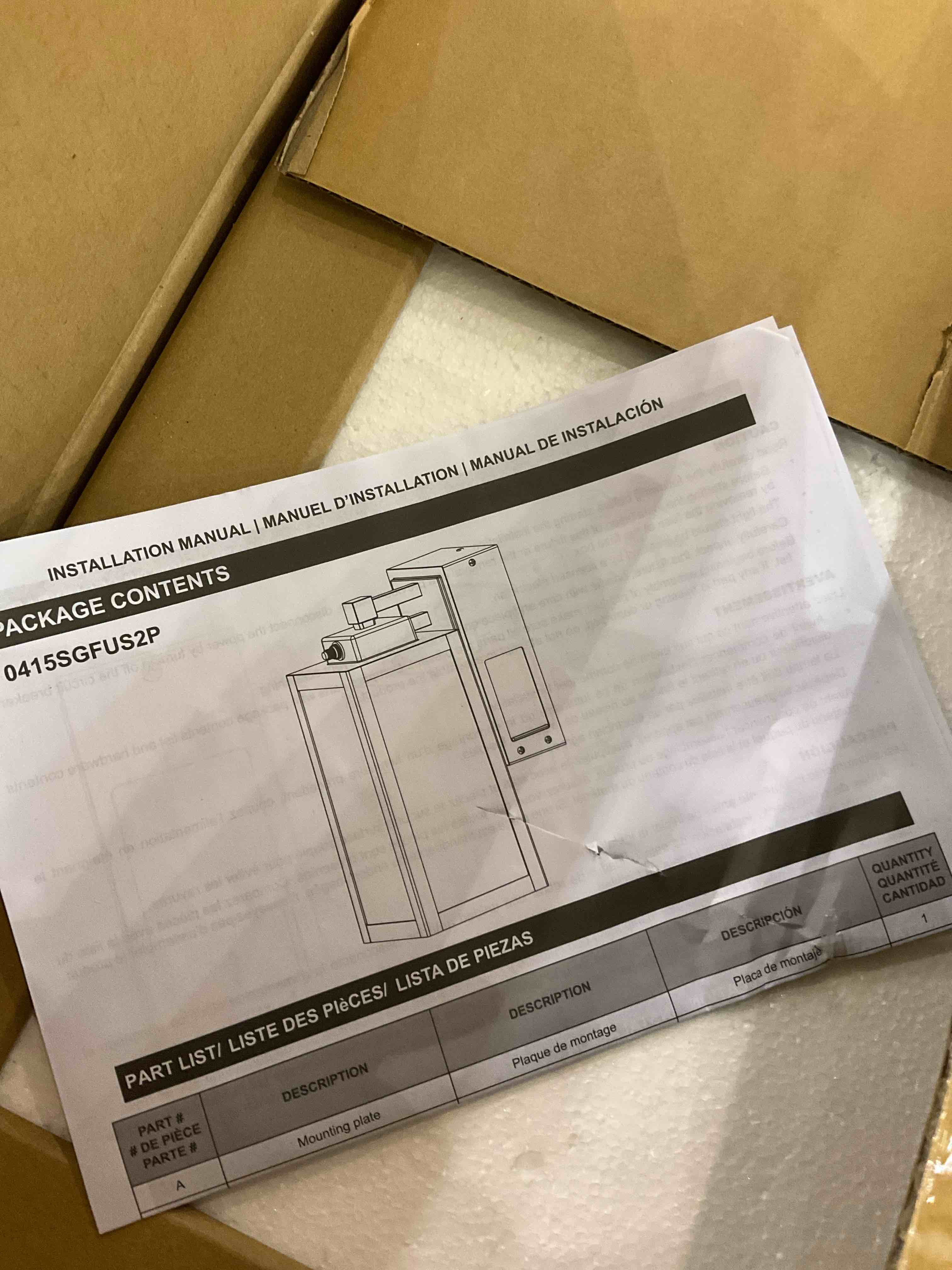 https://s3.amazonaws.com/lotting-images-prod/BargainHunt/EXS01555235_1715344124430.jpeg