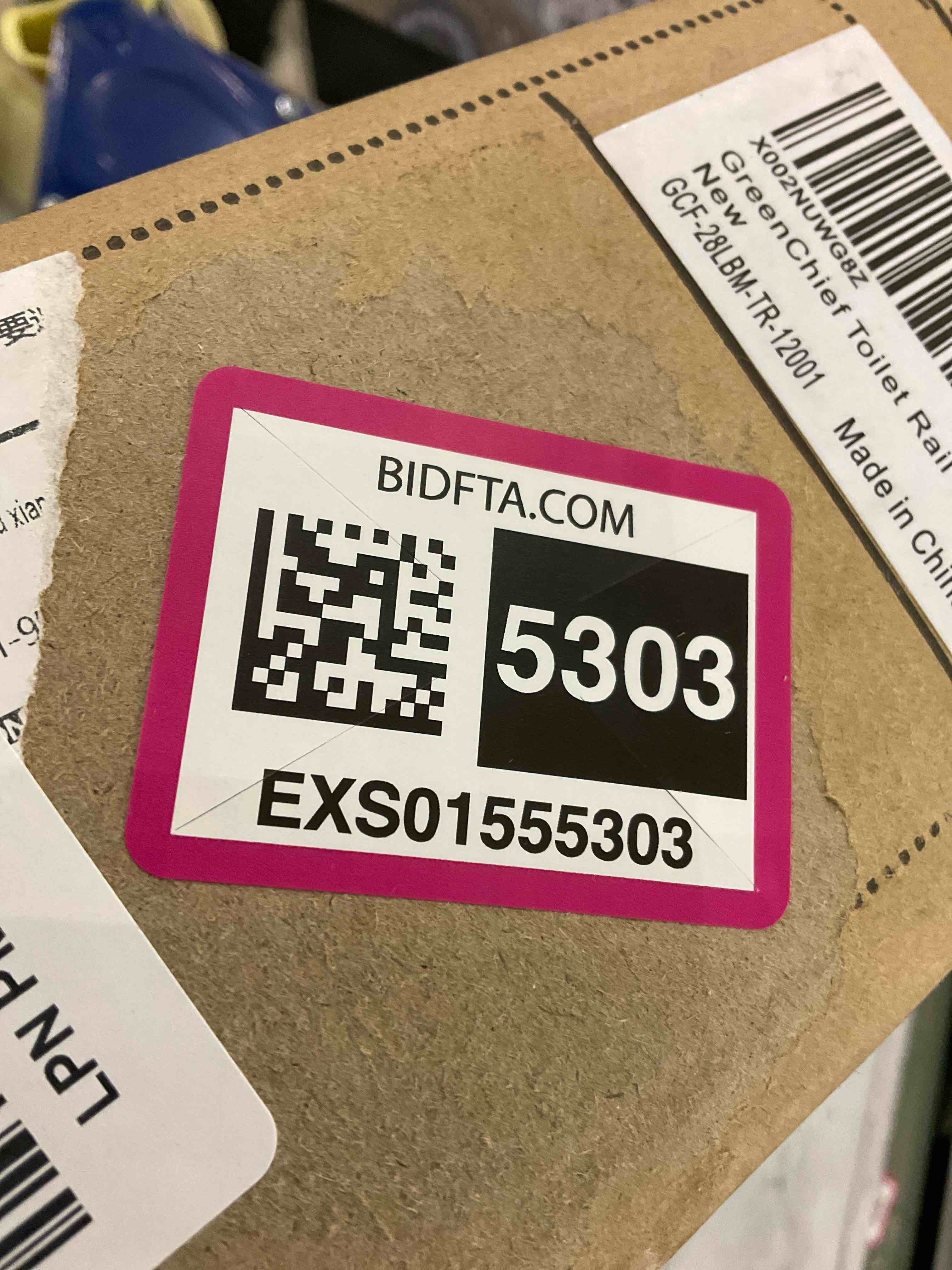 https://s3.amazonaws.com/lotting-images-prod/BargainHunt/EXS01555303_1715355216794.jpeg