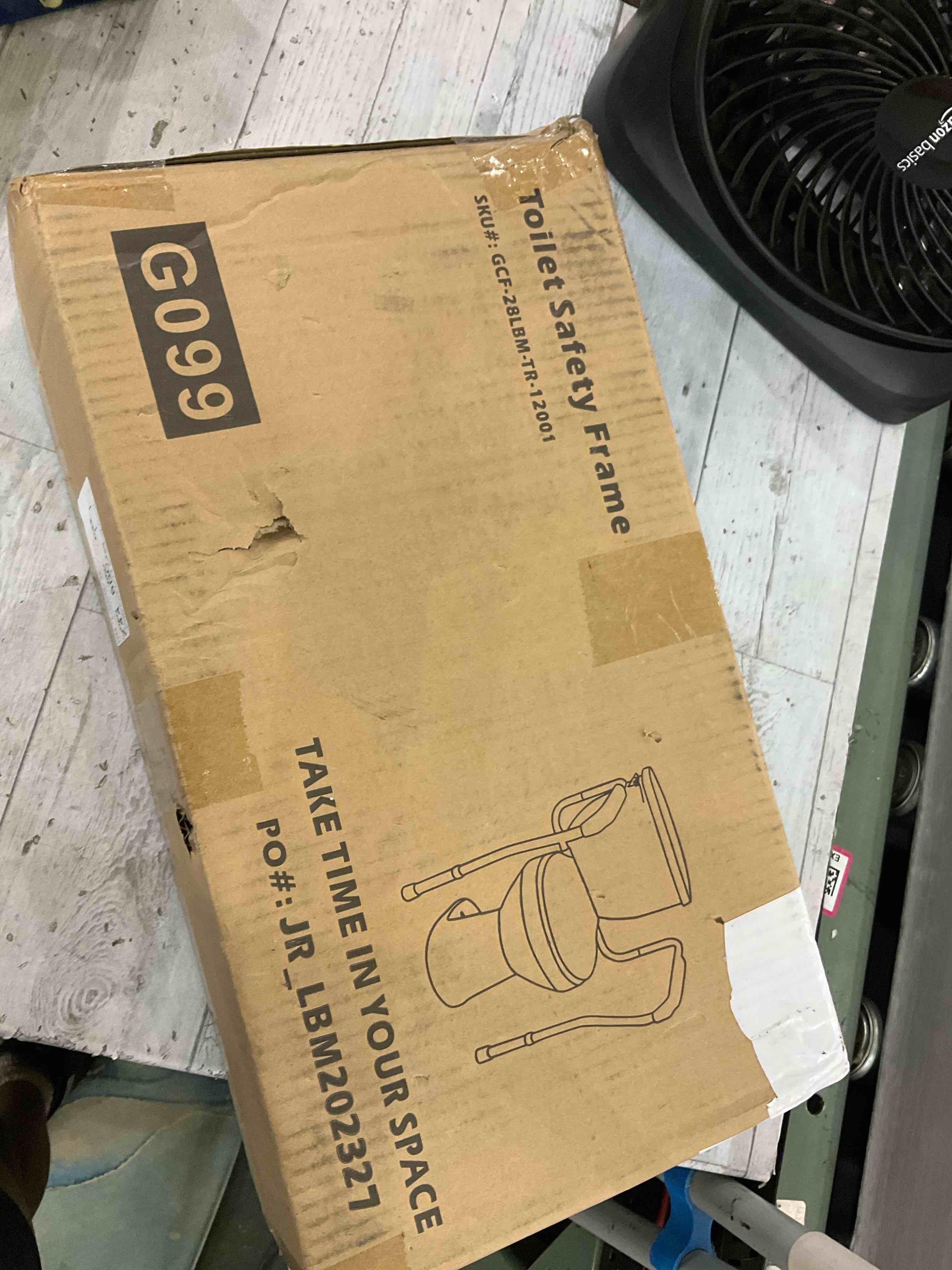 https://s3.amazonaws.com/lotting-images-prod/BargainHunt/EXS01555303_1715355222310.jpeg