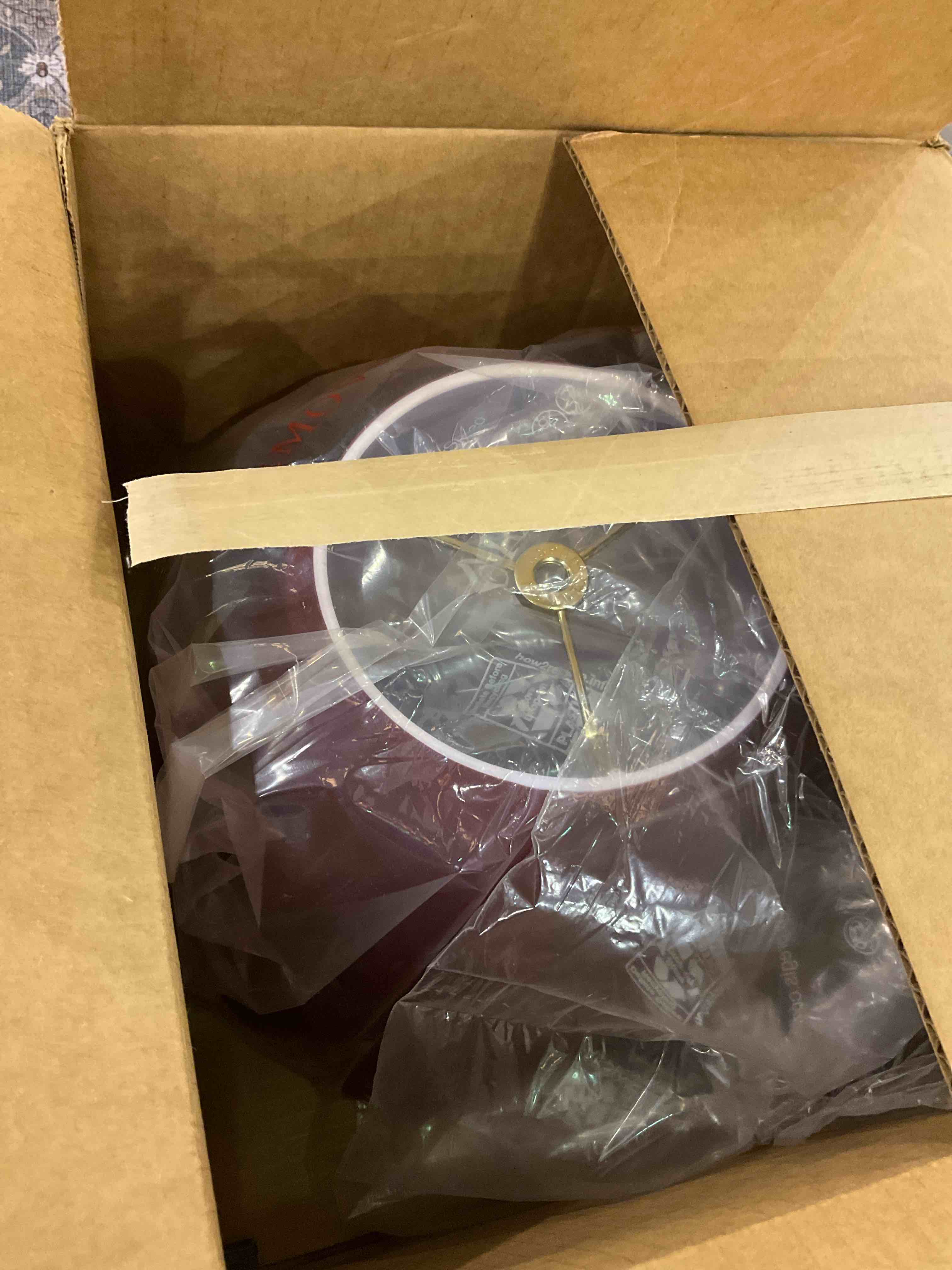 https://s3.amazonaws.com/lotting-images-prod/BargainHunt/EXS01555428_1715607763786.jpeg
