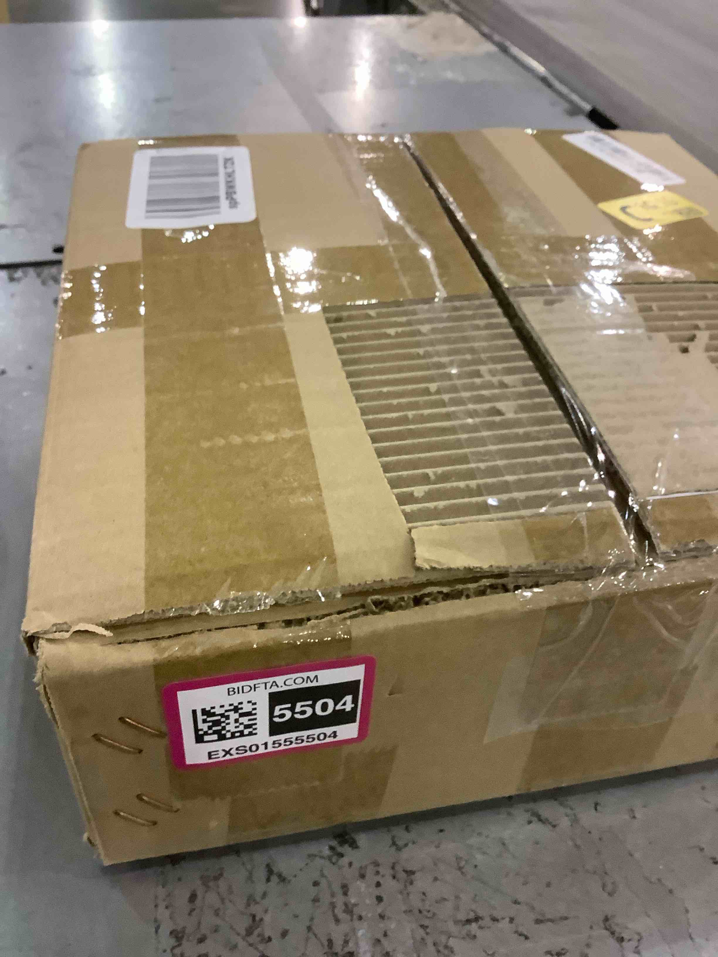 https://s3.amazonaws.com/lotting-images-prod/BargainHunt/EXS01555504_1713871442610.jpeg