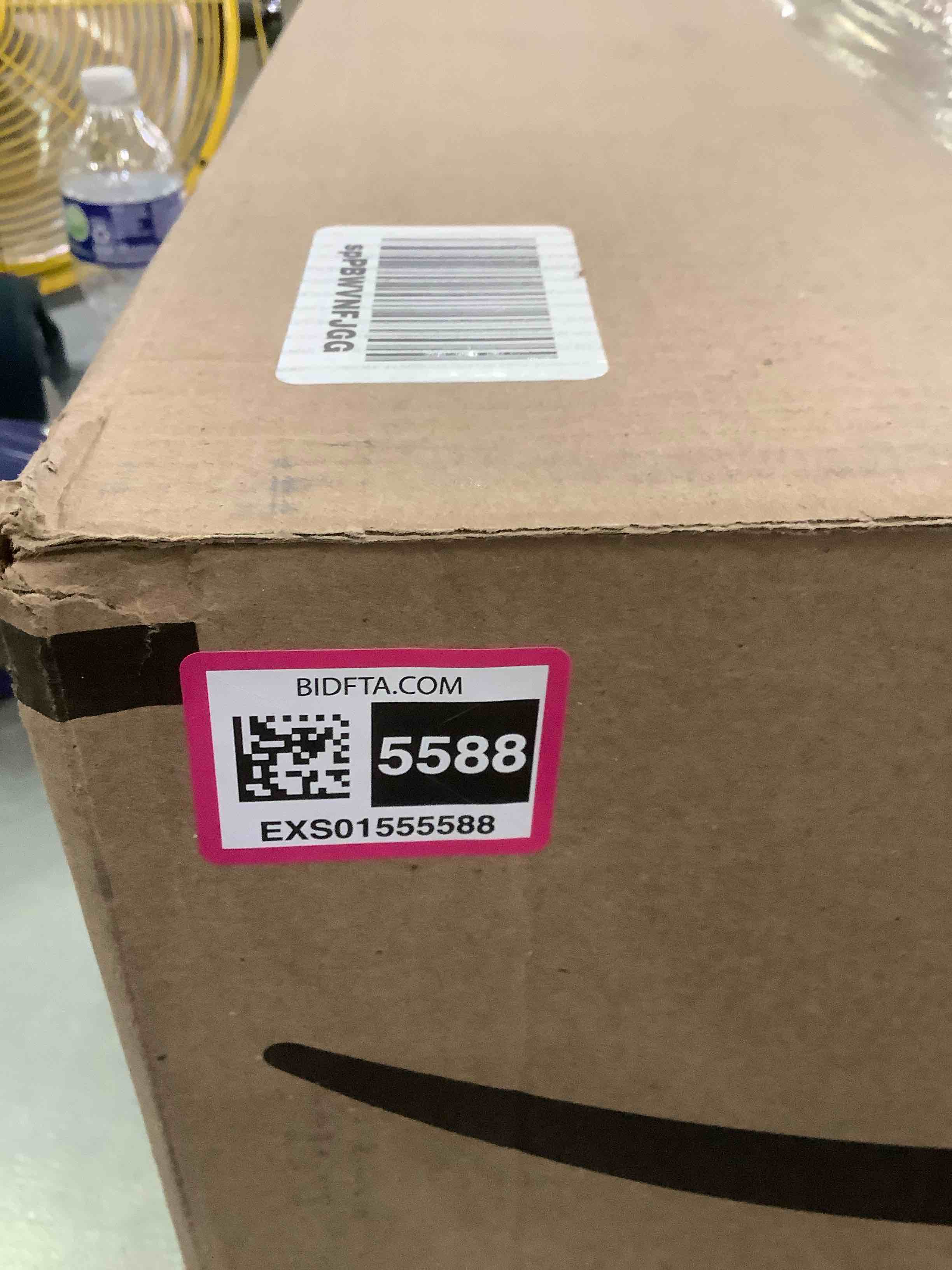 https://s3.amazonaws.com/lotting-images-prod/BargainHunt/EXS01555588_1713886081651.jpeg