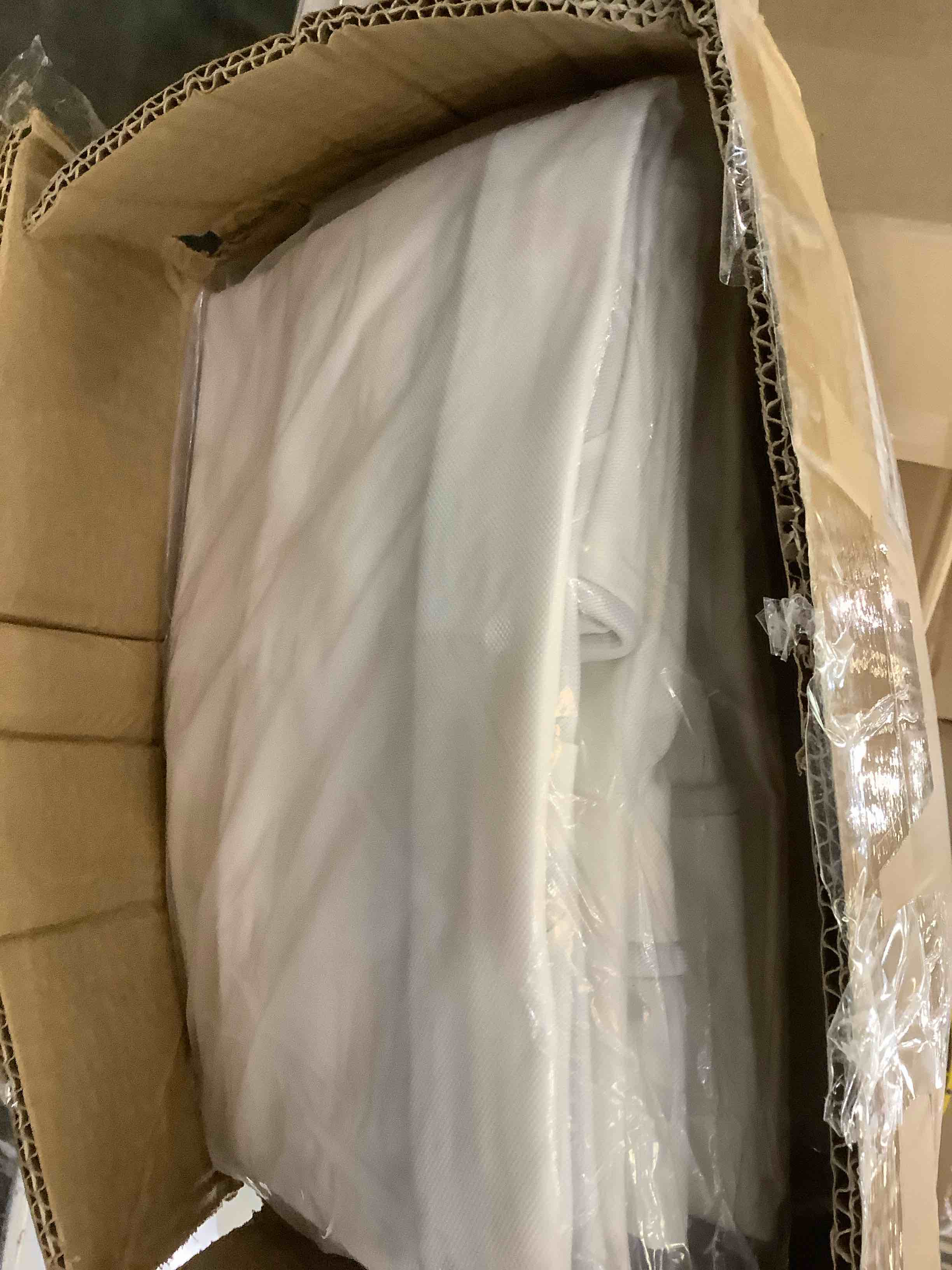 https://s3.amazonaws.com/lotting-images-prod/BargainHunt/EXS01555622_1713892113908.jpeg